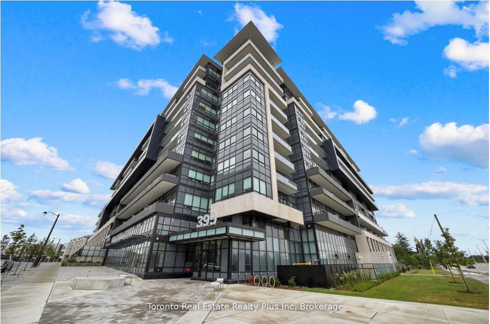 Front of Unit LPH03, 395 Dundas Street