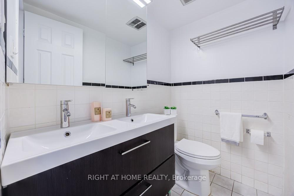 Photo 23 of Unit 426, 2645 Jane Street, North York, Glenfield-Jane Heights — HOMEH