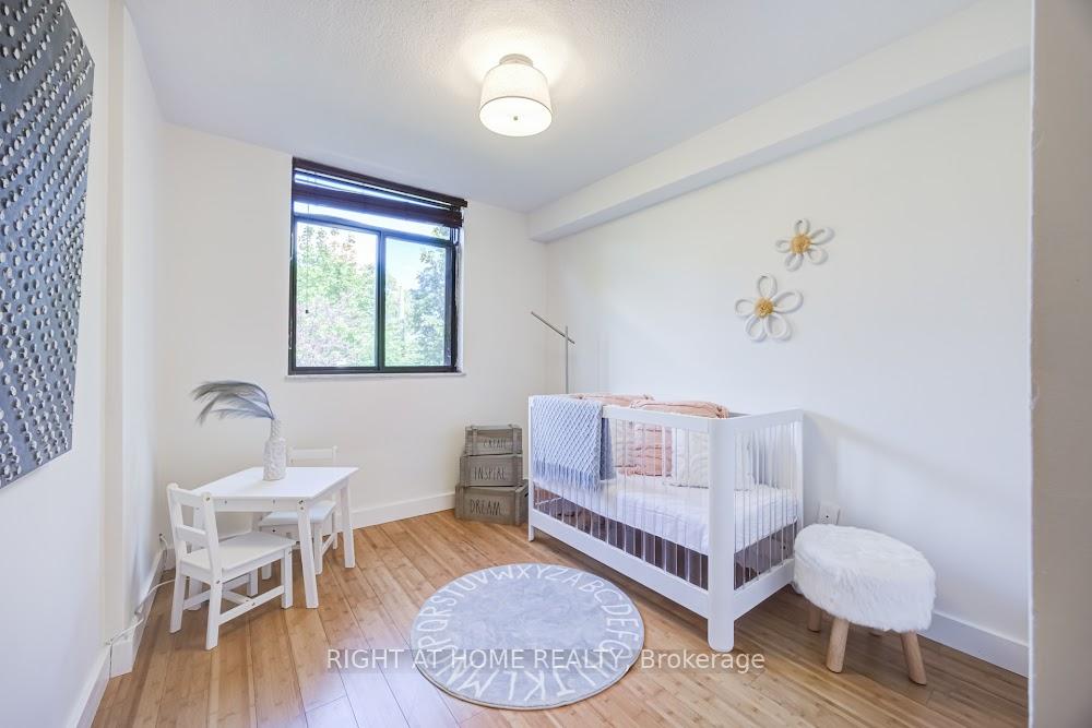 Photo 24 of Unit 426, 2645 Jane Street, North York, Glenfield-Jane Heights — HOMEH