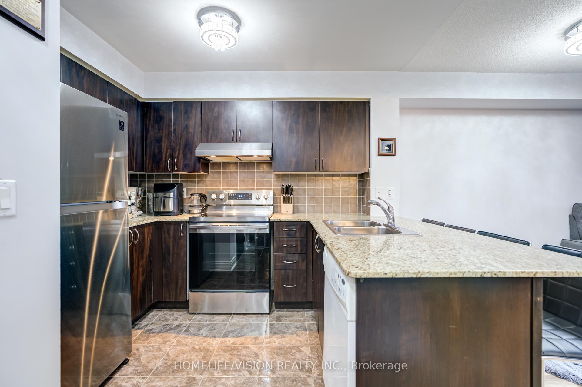 Photo 9 of Unit 1802, 7 North Park Road, Vaughan, Beverley Glen — HOMEH