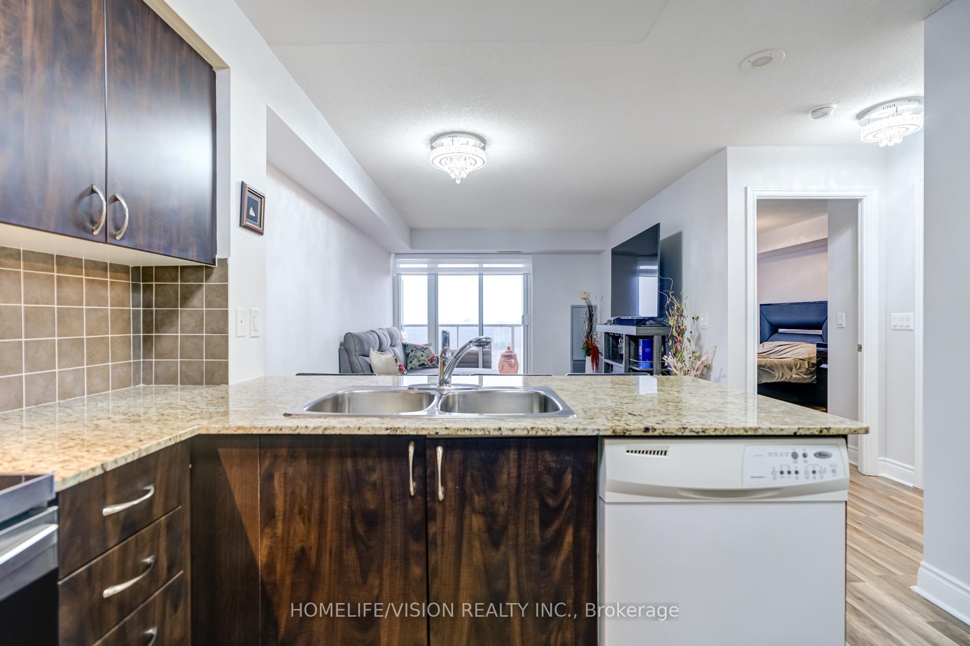 Photo 12 of Unit 1802, 7 North Park Road, Vaughan, Beverley Glen — HOMEH