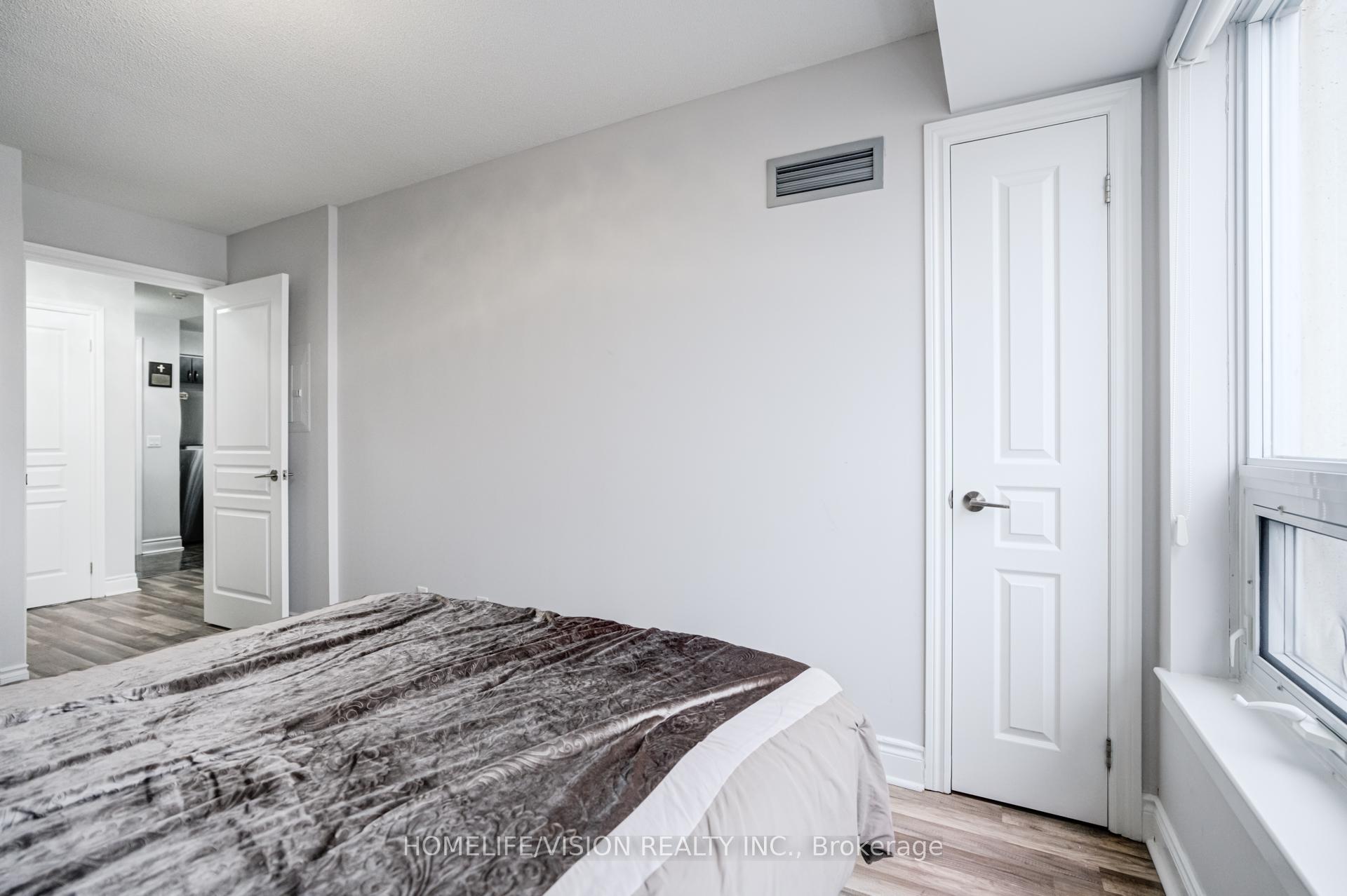 Photo 24 of Unit 1802, 7 North Park Road, Vaughan, Beverley Glen — HOMEH