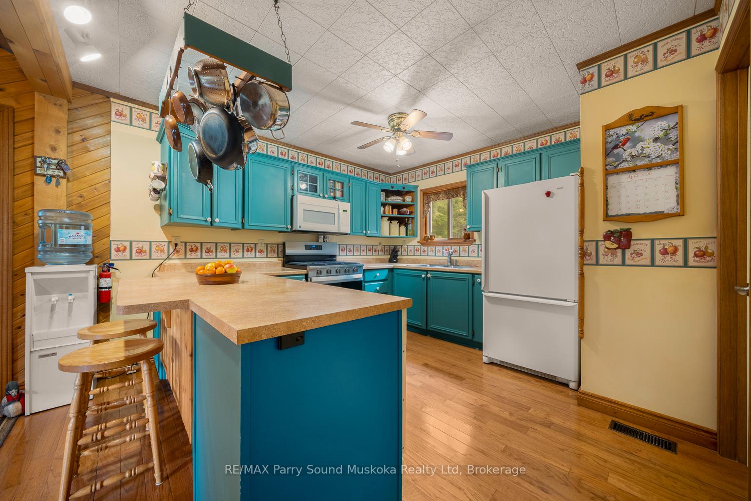 Photo 21 of 18 Smokey Road, Whitestone, Hagerman — HOMEH