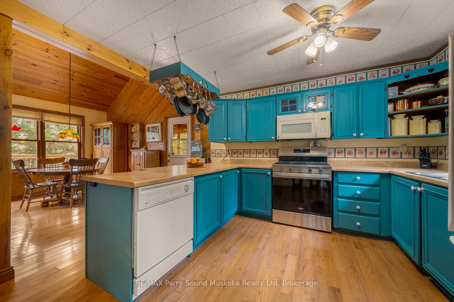 Photo 23 of 18 Smokey Road, Whitestone, Hagerman — HOMEH