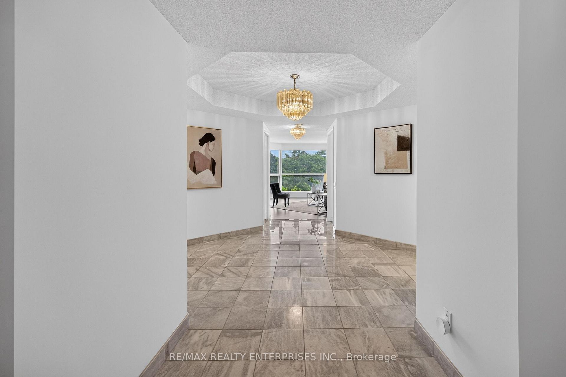Photo 8 of Unit 208, 1800 The Collegeway, Mississauga, Erin Mills — HOMEH