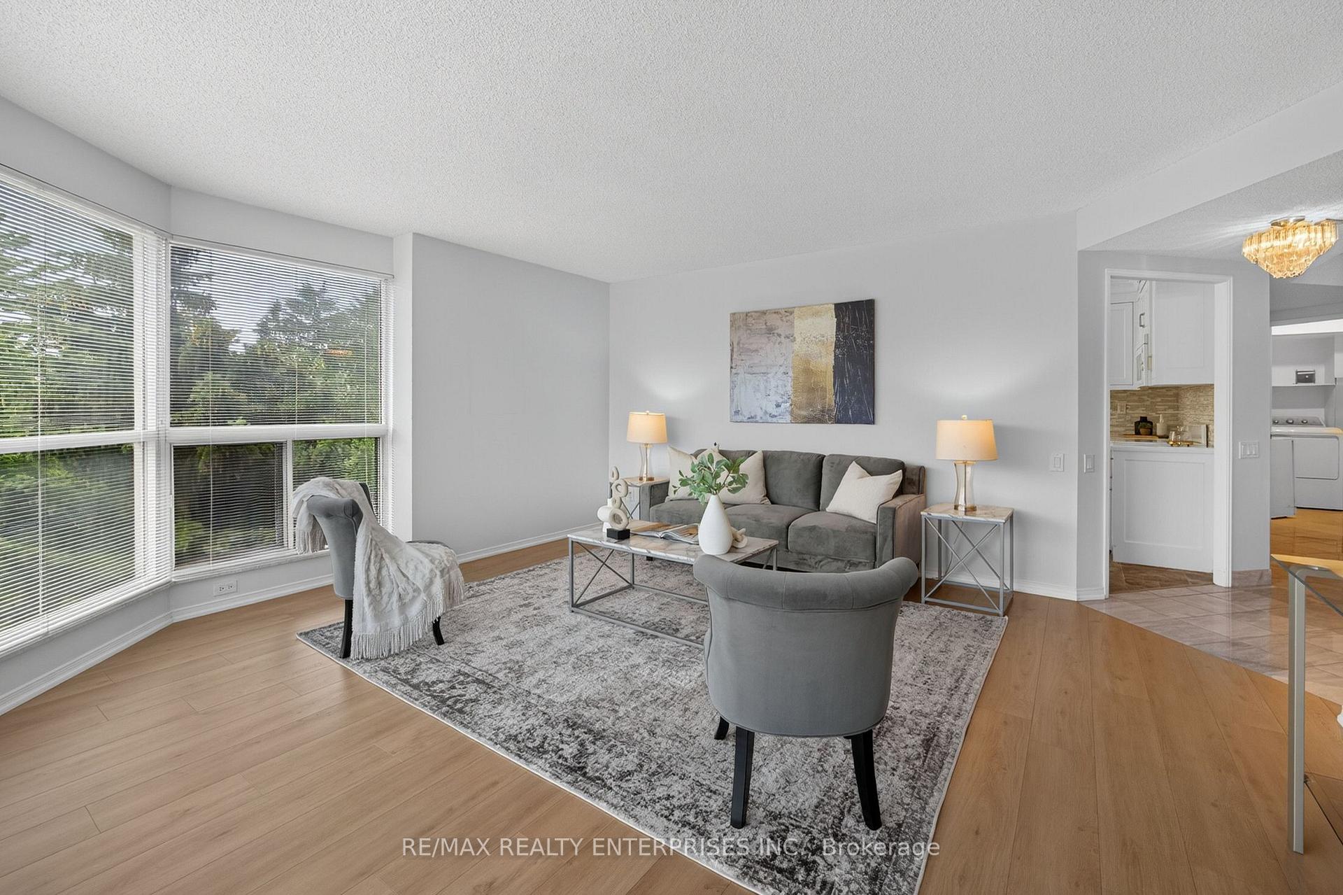 Photo 10 of Unit 208, 1800 The Collegeway, Mississauga, Erin Mills — HOMEH