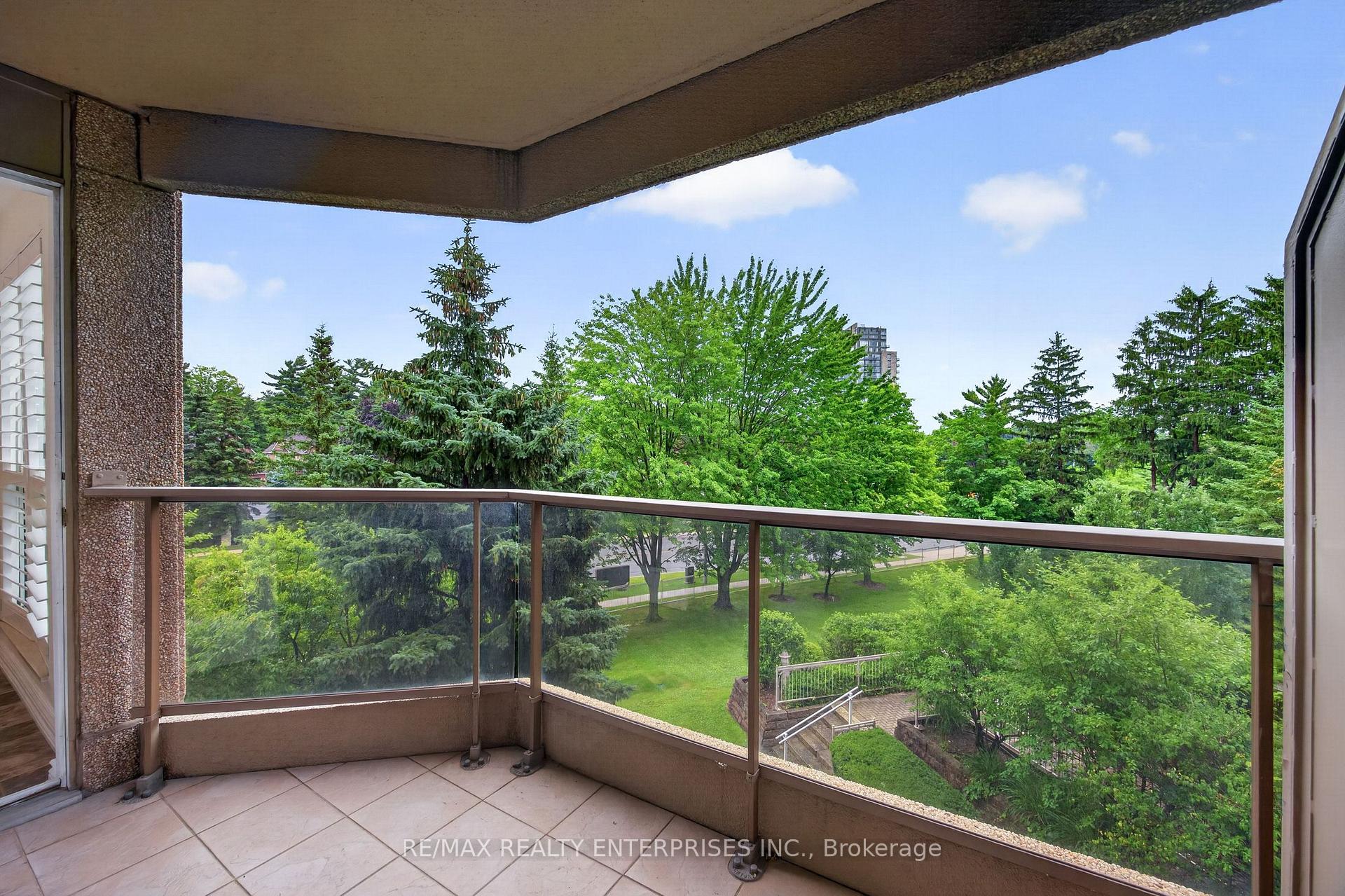 Photo 13 of Unit 208, 1800 The Collegeway, Mississauga, Erin Mills — HOMEH
