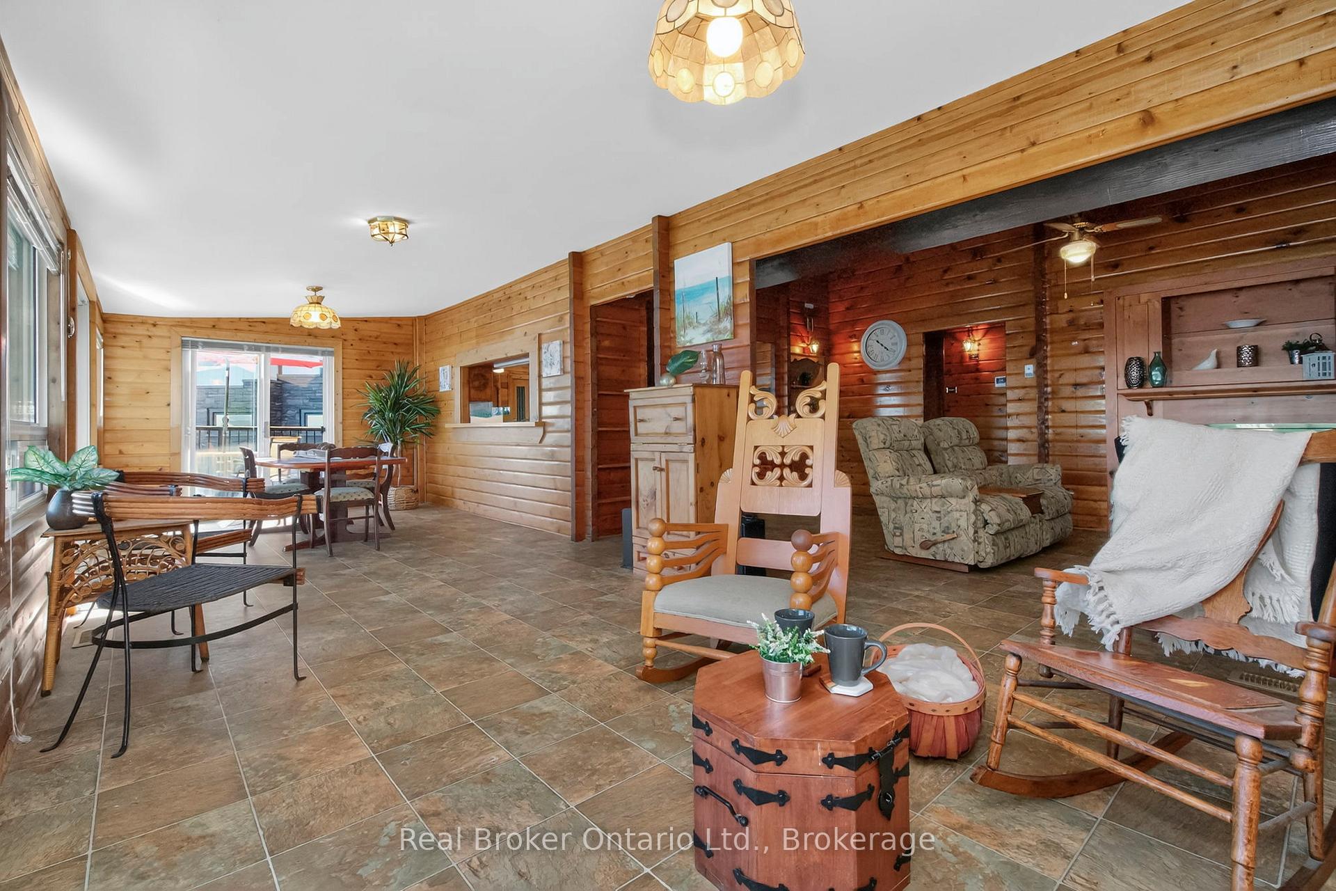 Photo 15 of 417 Pheasant Lane, Midland — HOMEH
