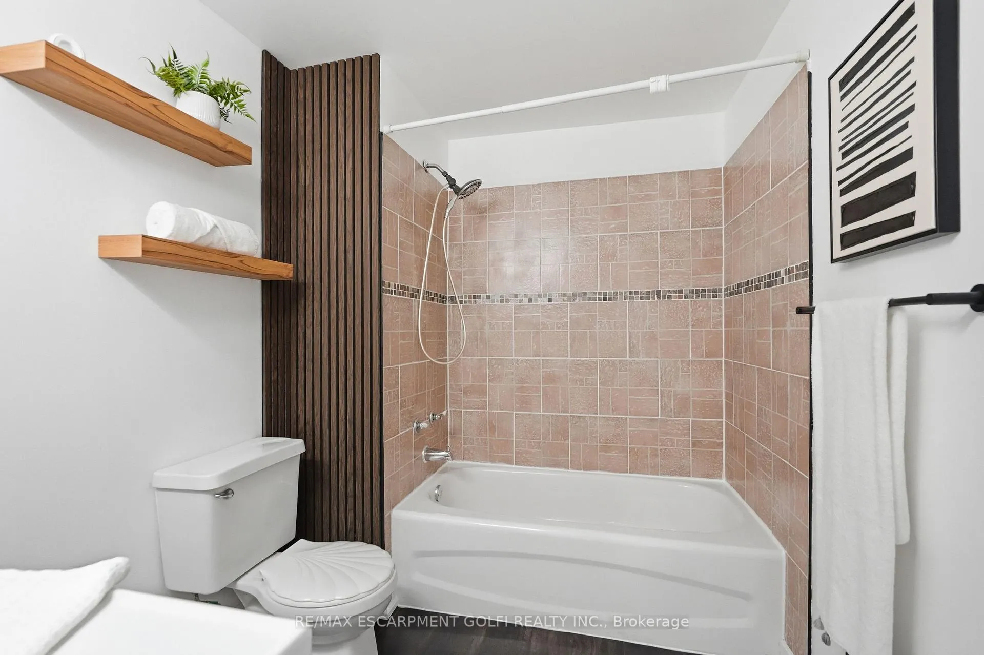 Photo 21 of Unit 17, 10 Angus Road, Hamilton, Vincent — HOMEH