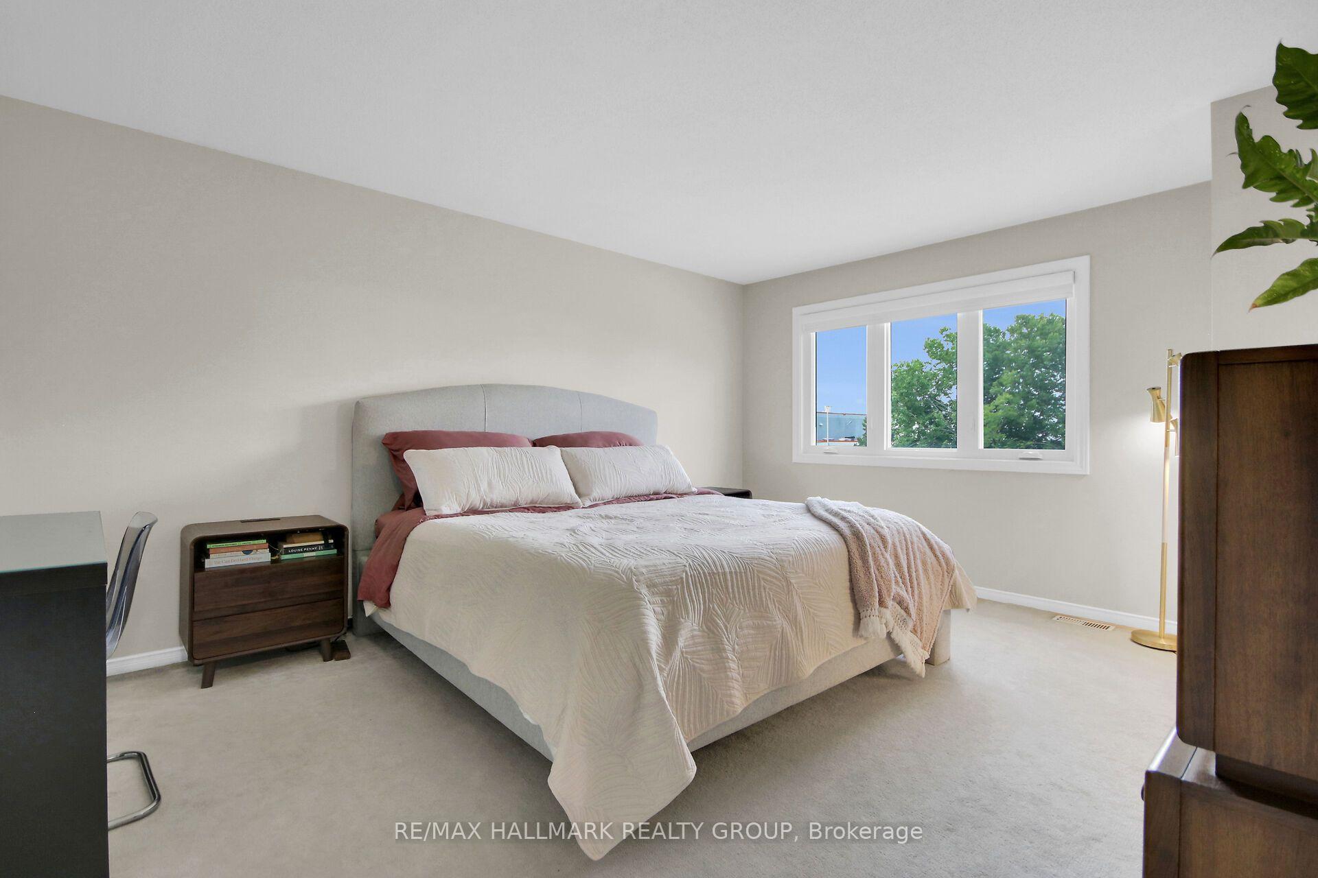 Photo 16 of 2032 Dorima Street, Ottawa, Avalon East — HOMEH
