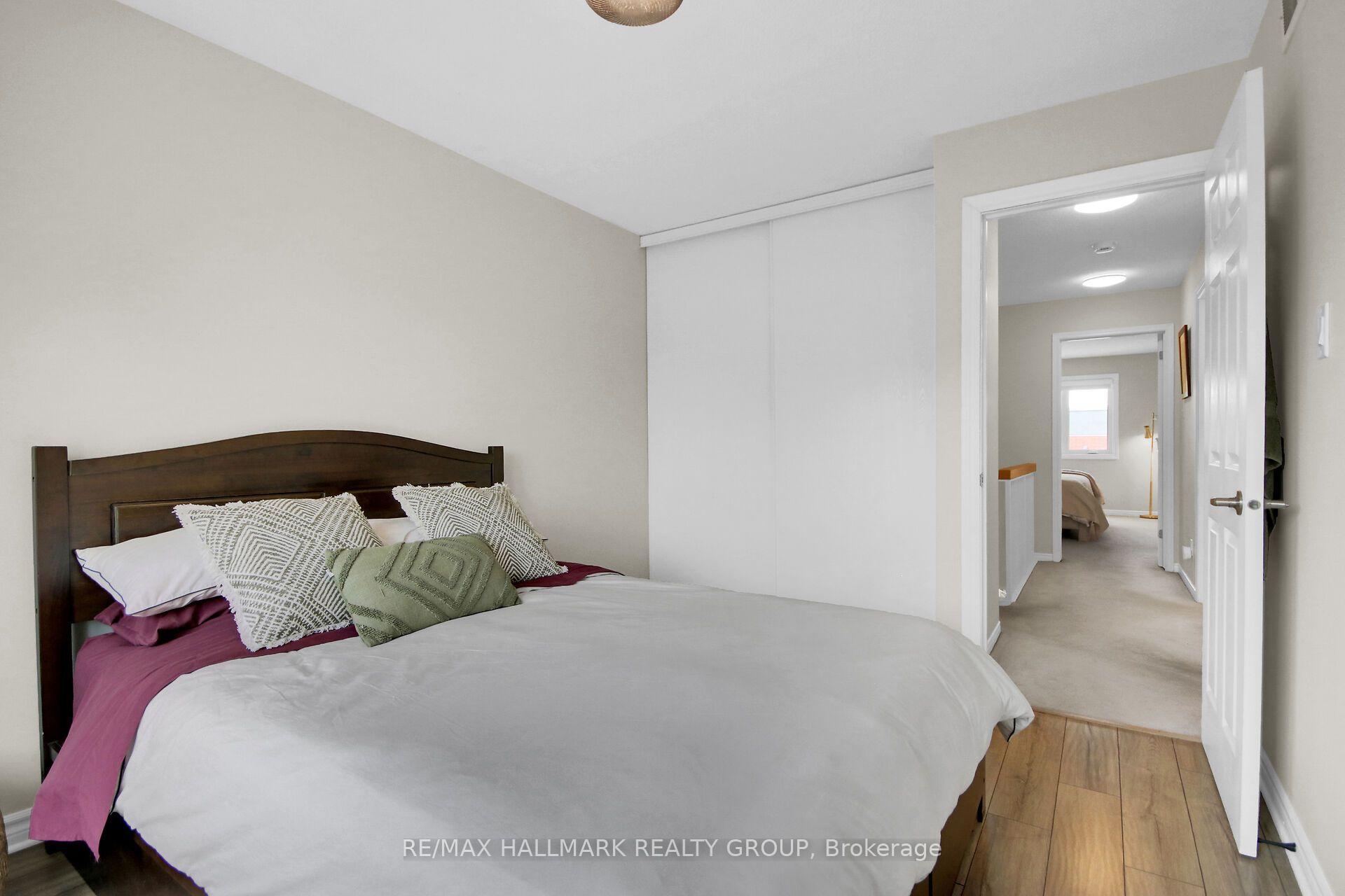 Photo 21 of 2032 Dorima Street, Ottawa, Avalon East — HOMEH