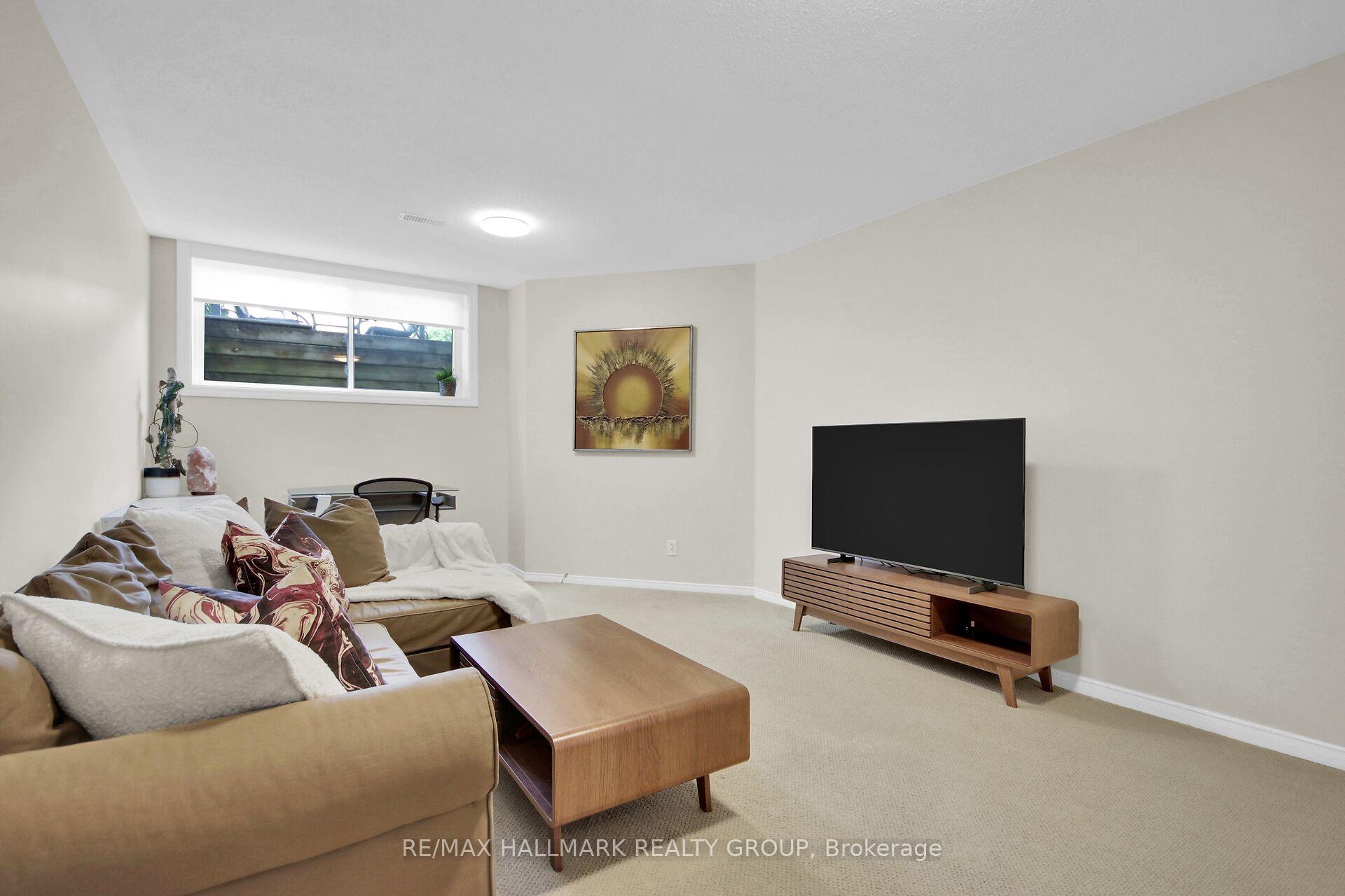 Photo 24 of 2032 Dorima Street, Ottawa, Avalon East — HOMEH