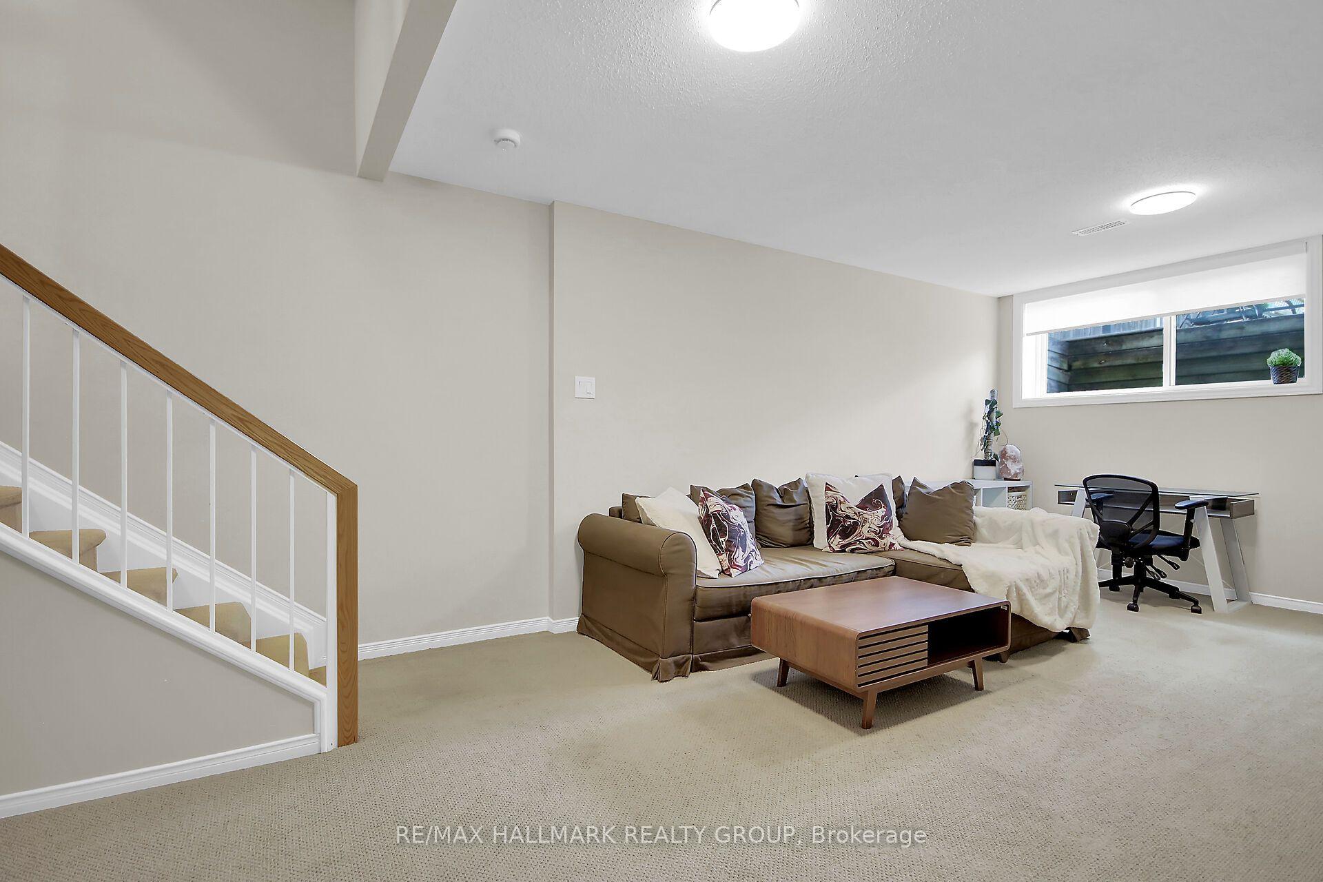 Photo 25 of 2032 Dorima Street, Ottawa, Avalon East — HOMEH