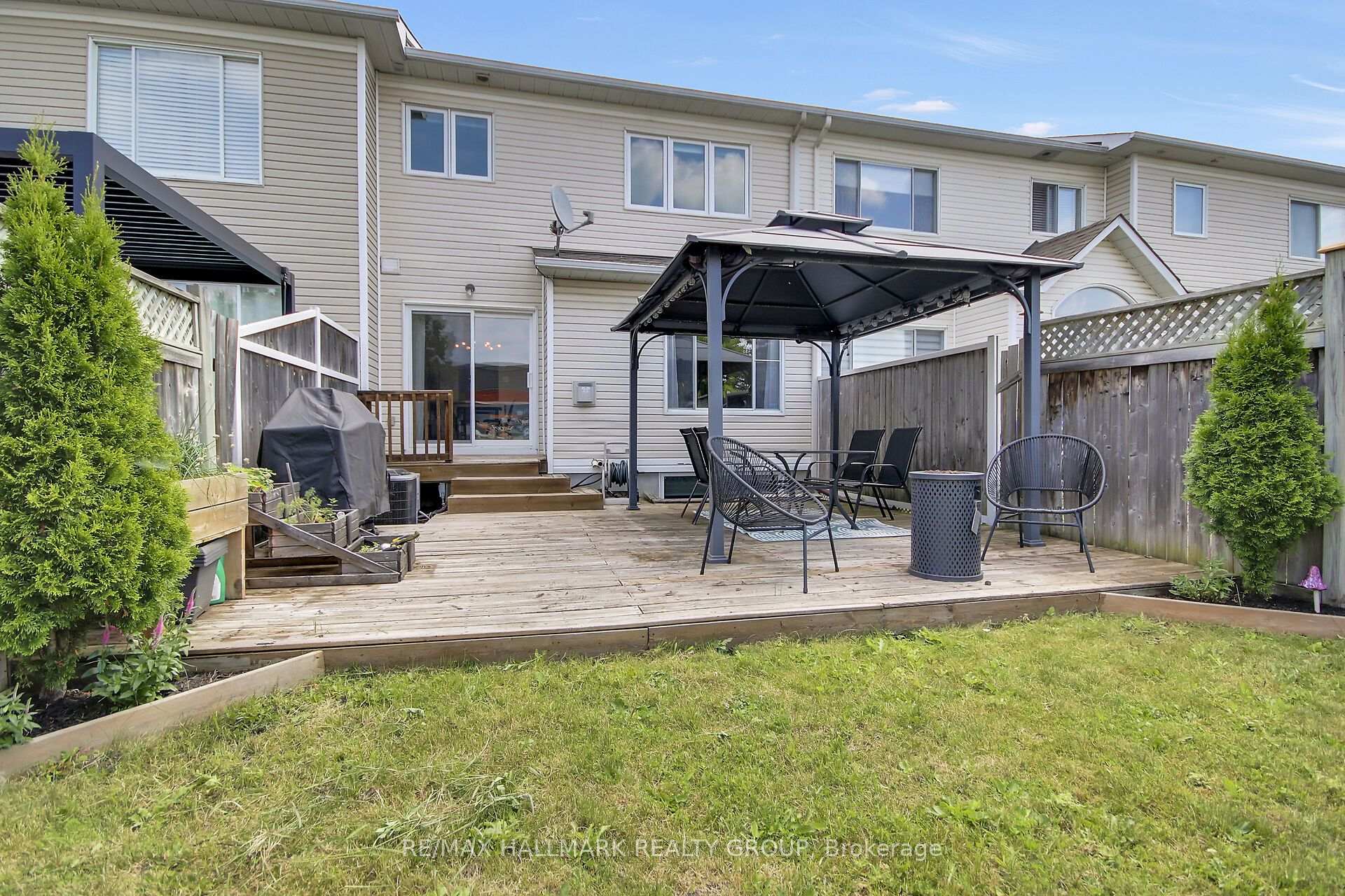Photo 30 of 2032 Dorima Street, Ottawa, Avalon East — HOMEH