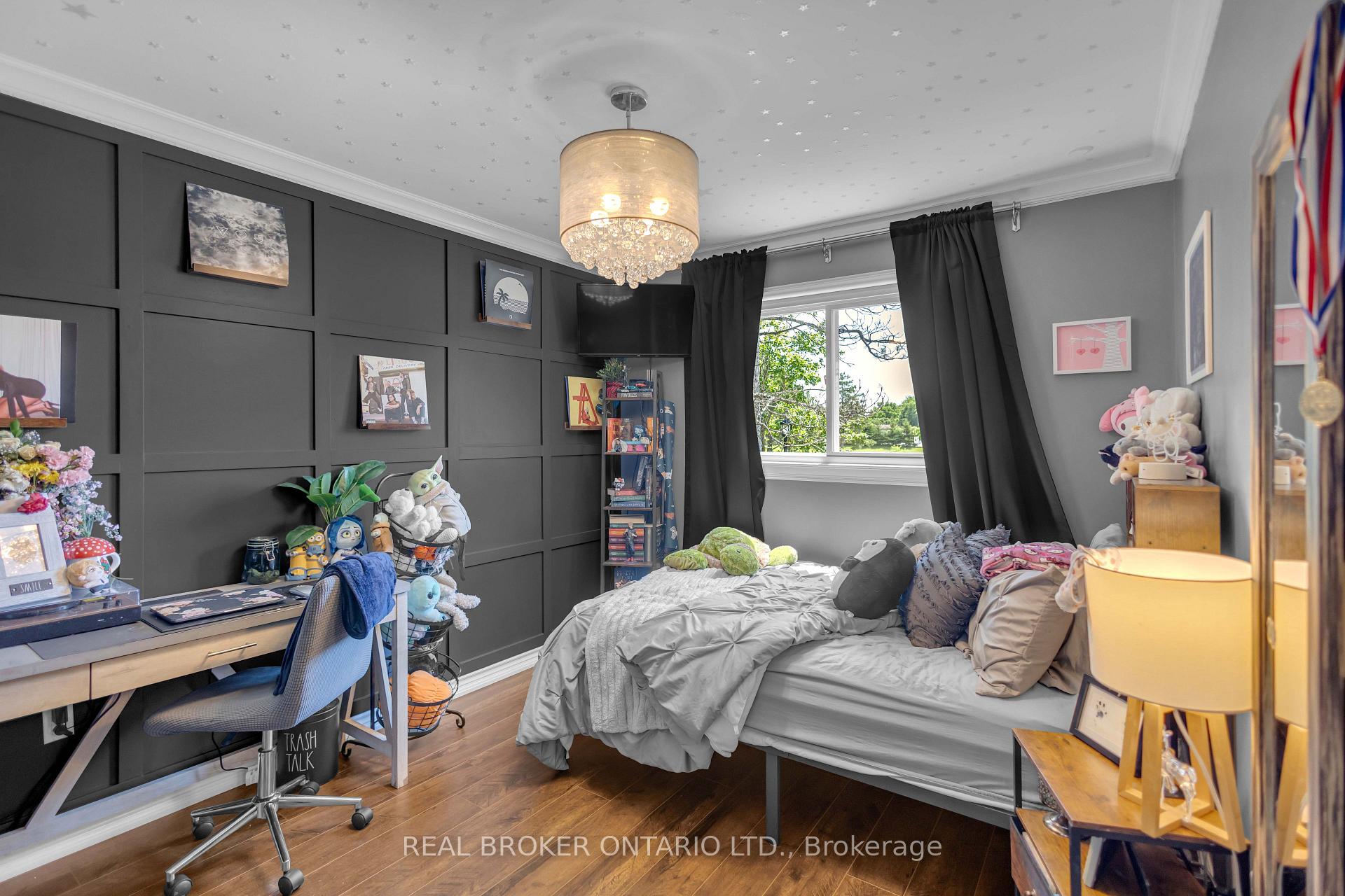 Photo 19 of 34 Elmvale Court, Haldimand — HOMEH