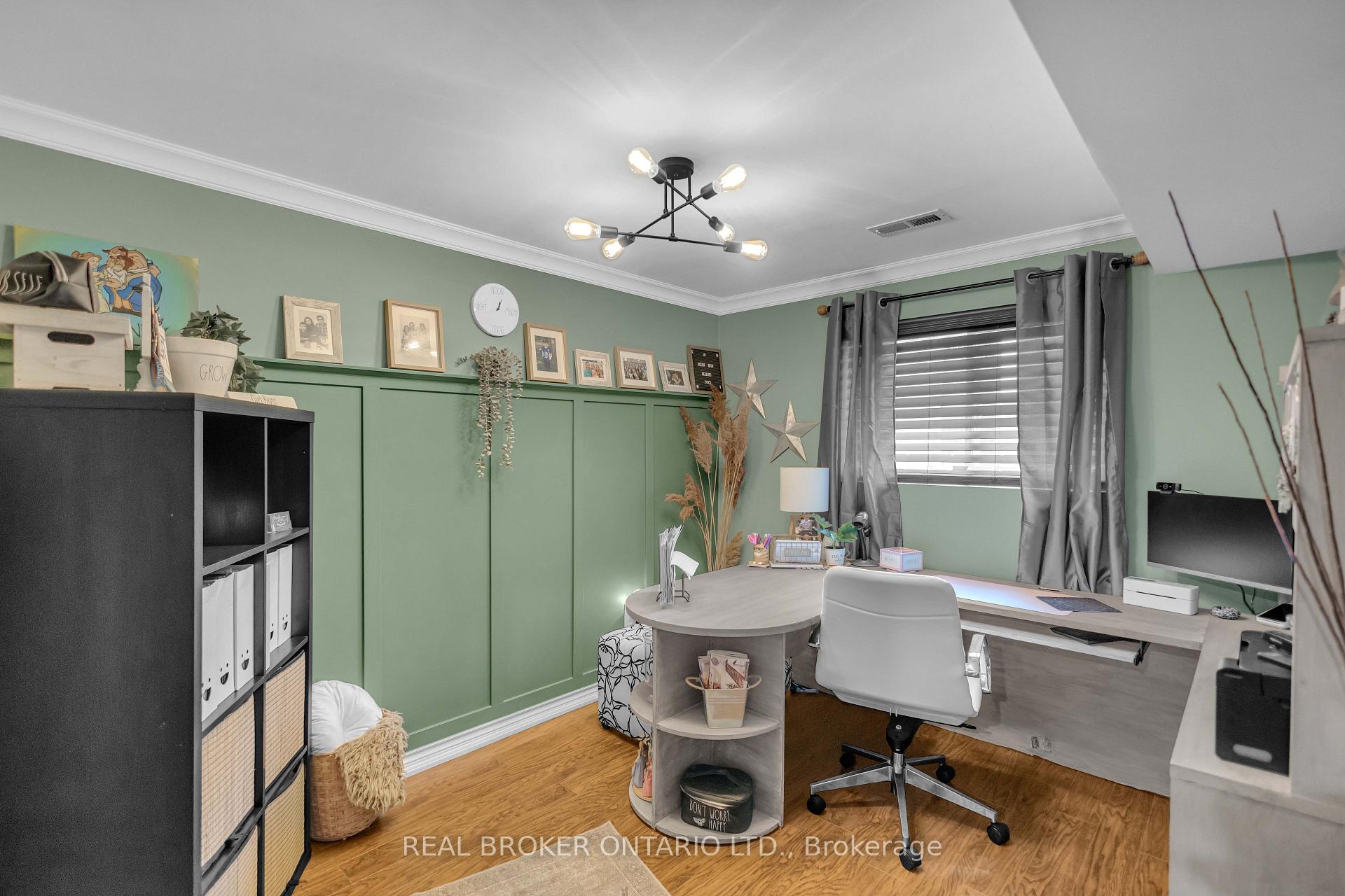 Photo 30 of 34 Elmvale Court, Haldimand — HOMEH