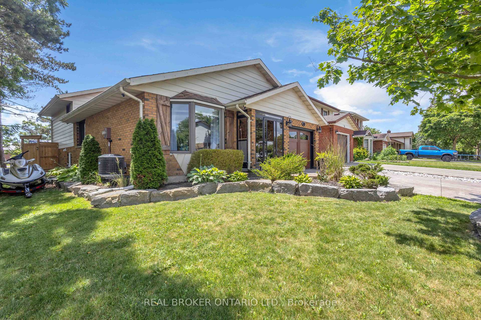 Photo 47 of 34 Elmvale Court, Haldimand — HOMEH