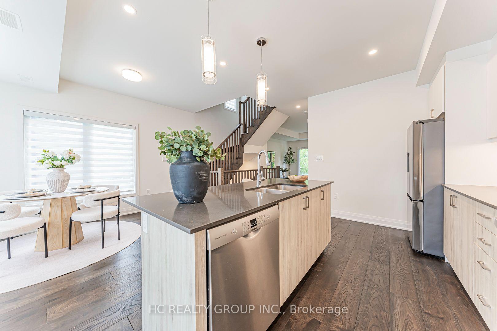 Photo 13 of Unit 32, 258 Hespeler Road, Cambridge, Galt City Centre — HOMEH