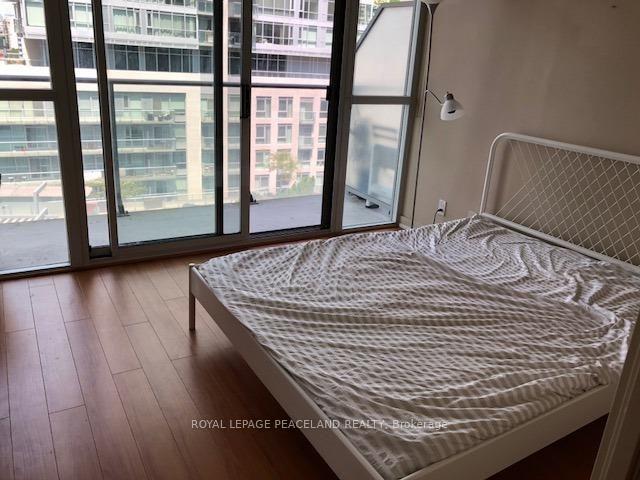 Photo 5 of Unit 1111, 21 Nelson Street, Toronto, Waterfront Communities — HOMEH