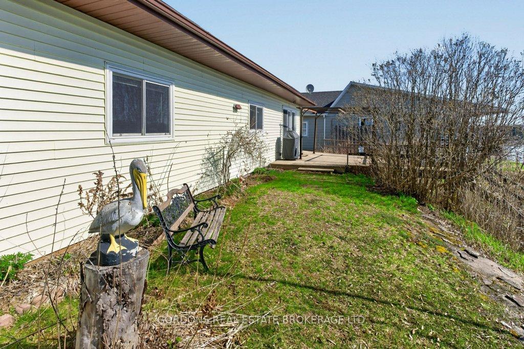 Photo 7 of 14140 Highway 38, Frontenac, Frontenac Centre — HOMEH