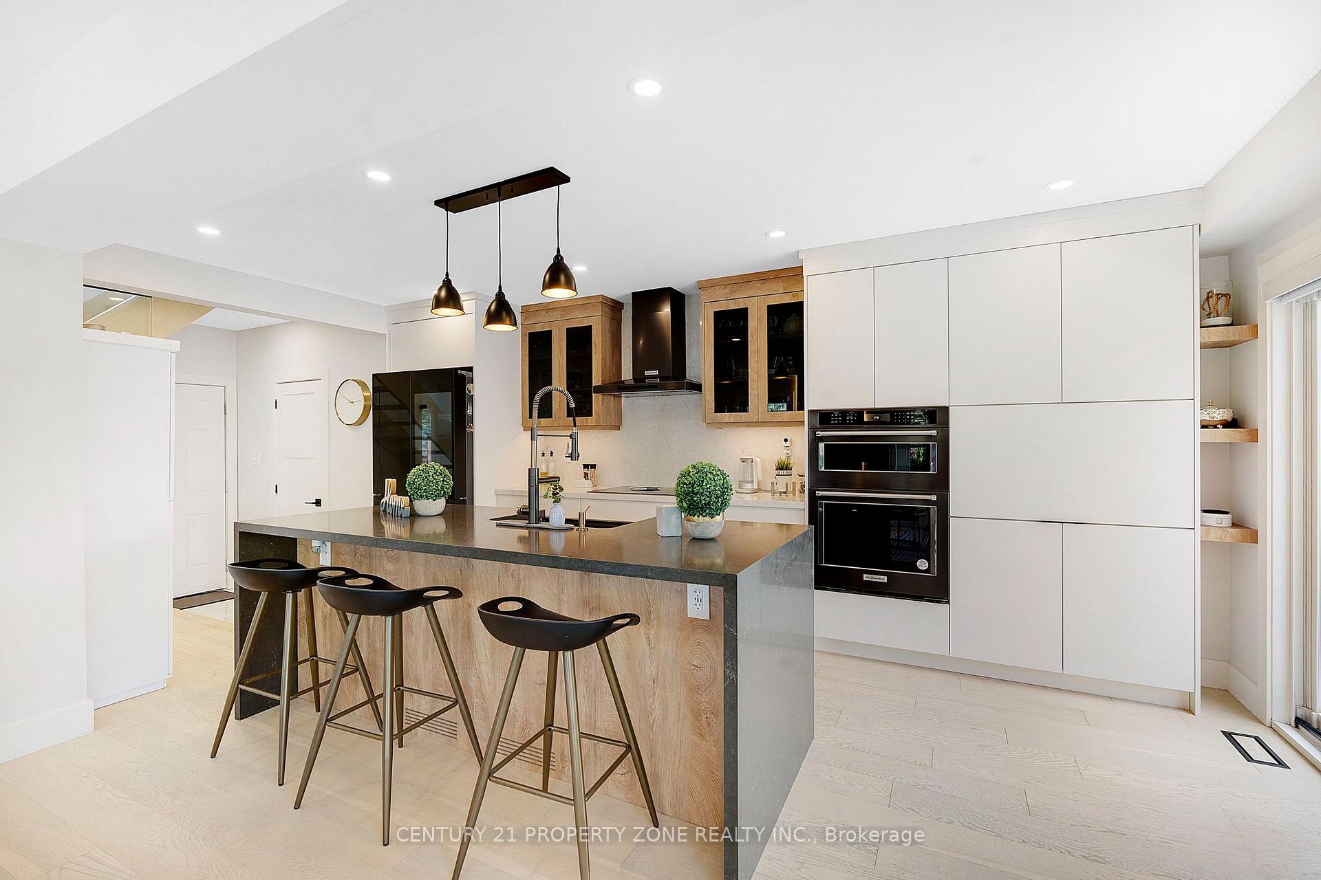 Photo 11 of 1083 Savoline Boulevard, Milton, Harrison — HOMEH