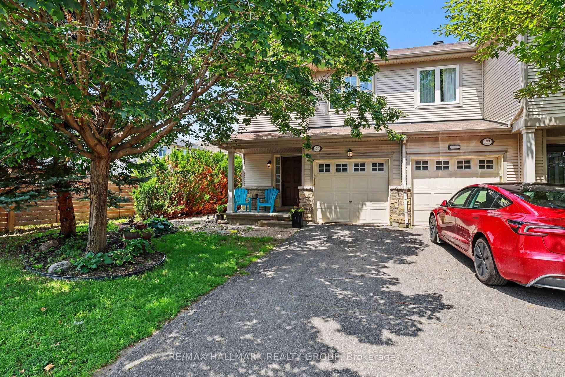 Photo 2 of 170 Prem Circle, Ottawa, Barrhaven - Cedargrove/Fraserdale — HOMEH