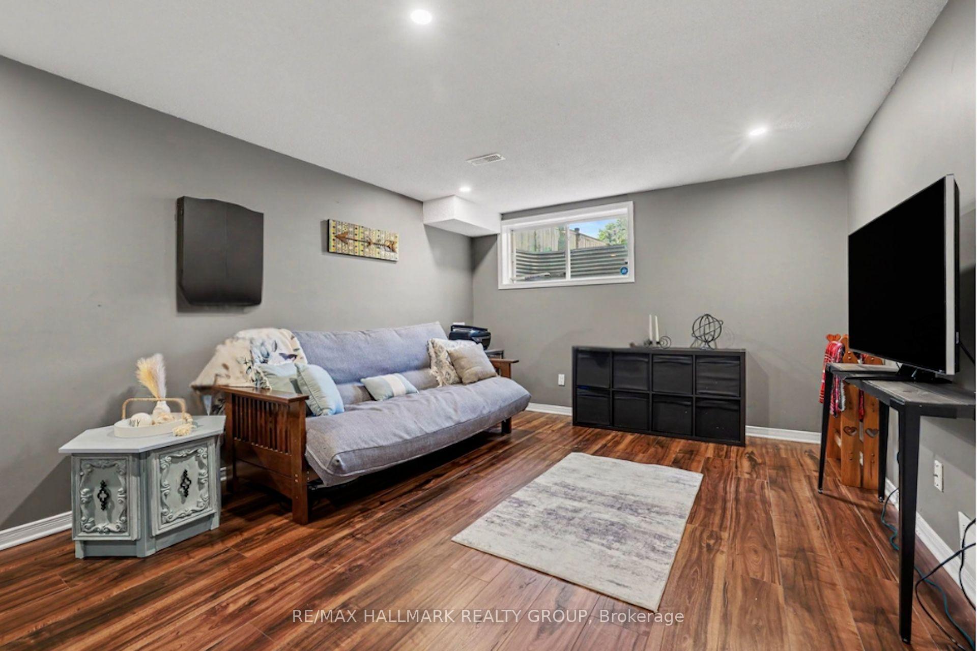 Photo 28 of 170 Prem Circle, Ottawa, Barrhaven - Cedargrove/Fraserdale — HOMEH