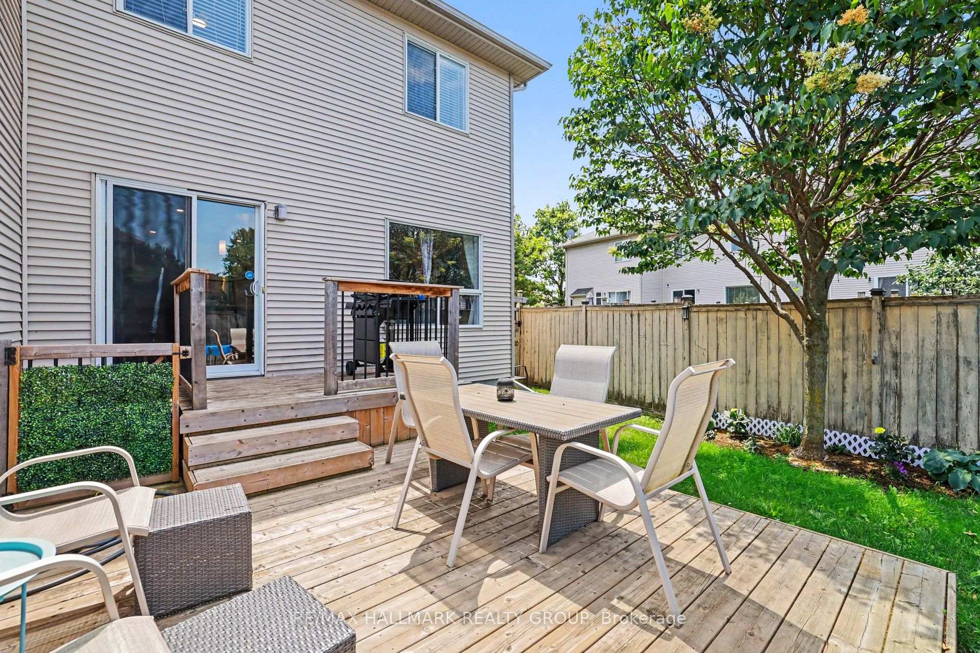 Photo 33 of 170 Prem Circle, Ottawa, Barrhaven - Cedargrove/Fraserdale — HOMEH