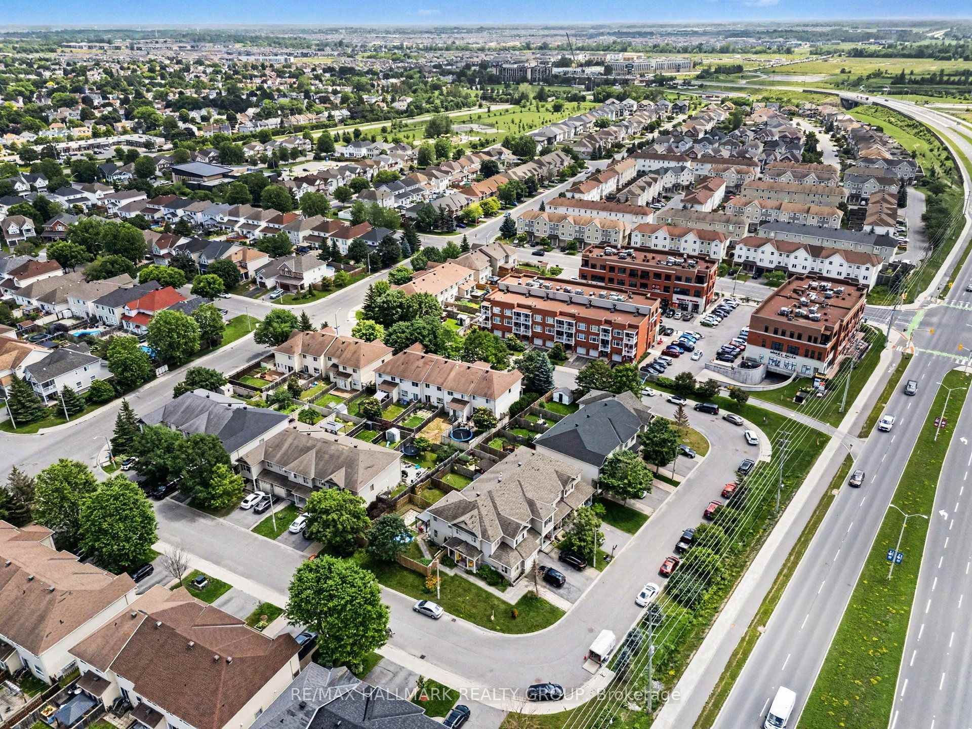 Photo 35 of 170 Prem Circle, Ottawa, Barrhaven - Cedargrove/Fraserdale — HOMEH