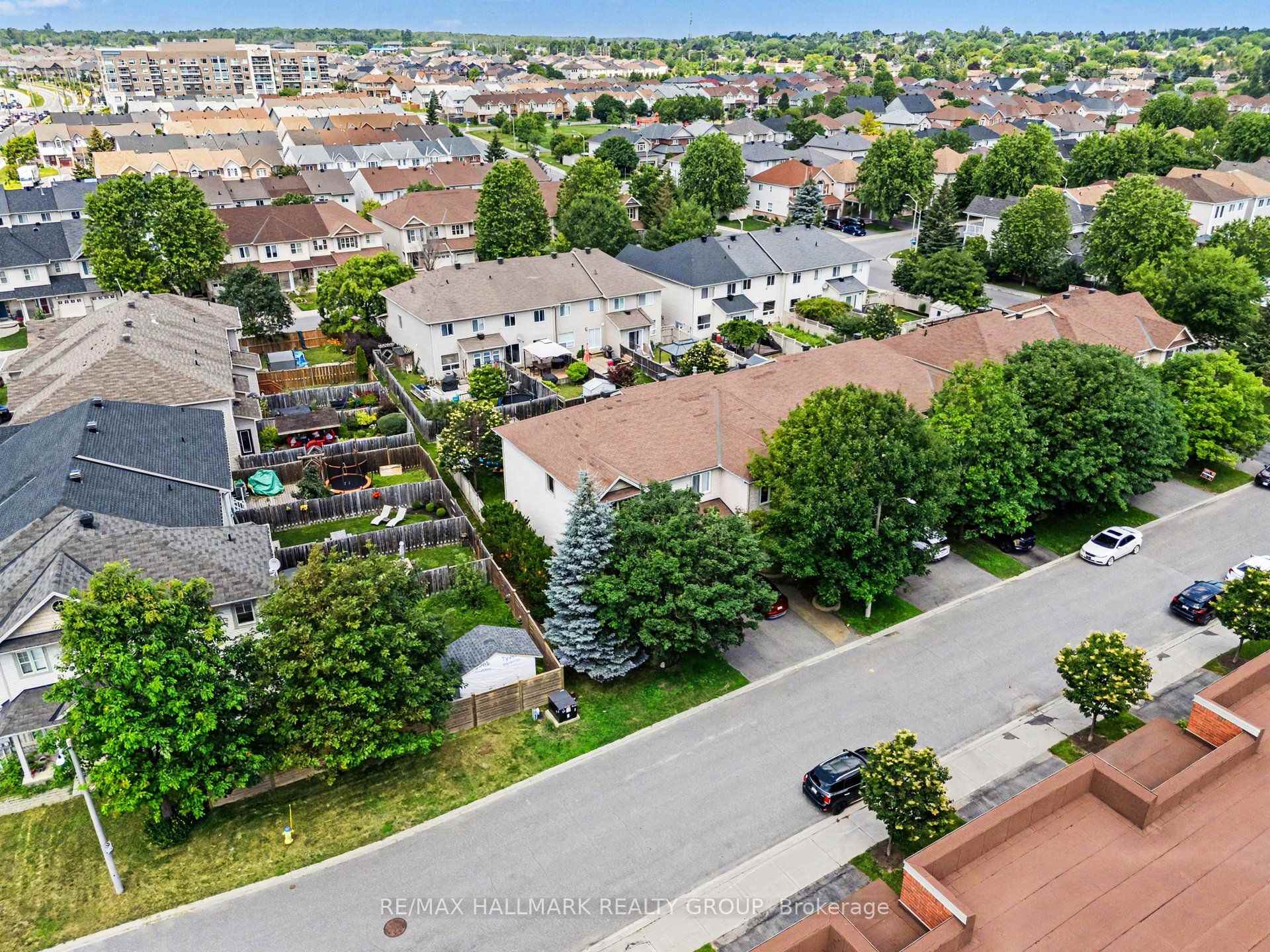 Photo 36 of 170 Prem Circle, Ottawa, Barrhaven - Cedargrove/Fraserdale — HOMEH