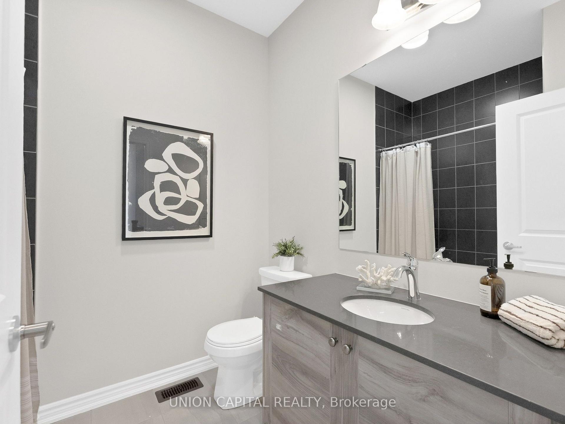 Photo 19 of 45 Lord Melborne Street, Markham, Victoria Square — HOMEH