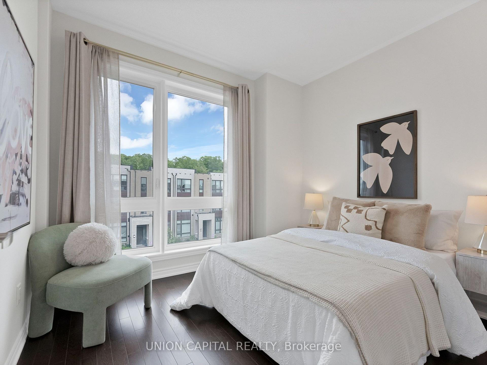 Photo 21 of 45 Lord Melborne Street, Markham, Victoria Square — HOMEH