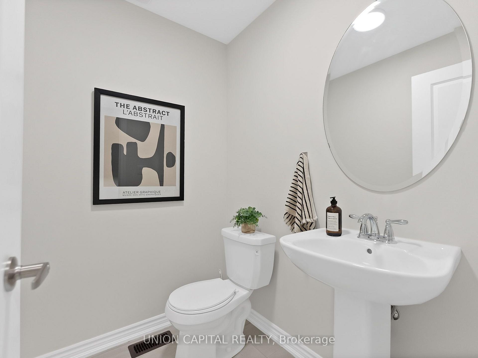 Photo 23 of 45 Lord Melborne Street, Markham, Victoria Square — HOMEH