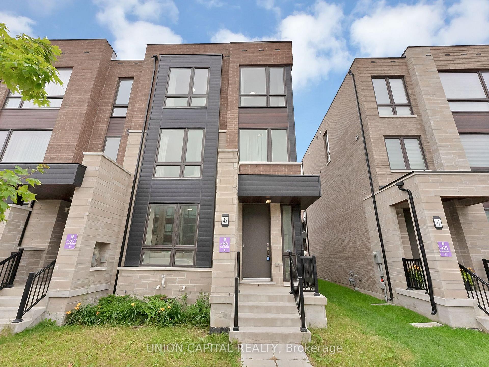 Photo 26 of 45 Lord Melborne Street, Markham, Victoria Square — HOMEH