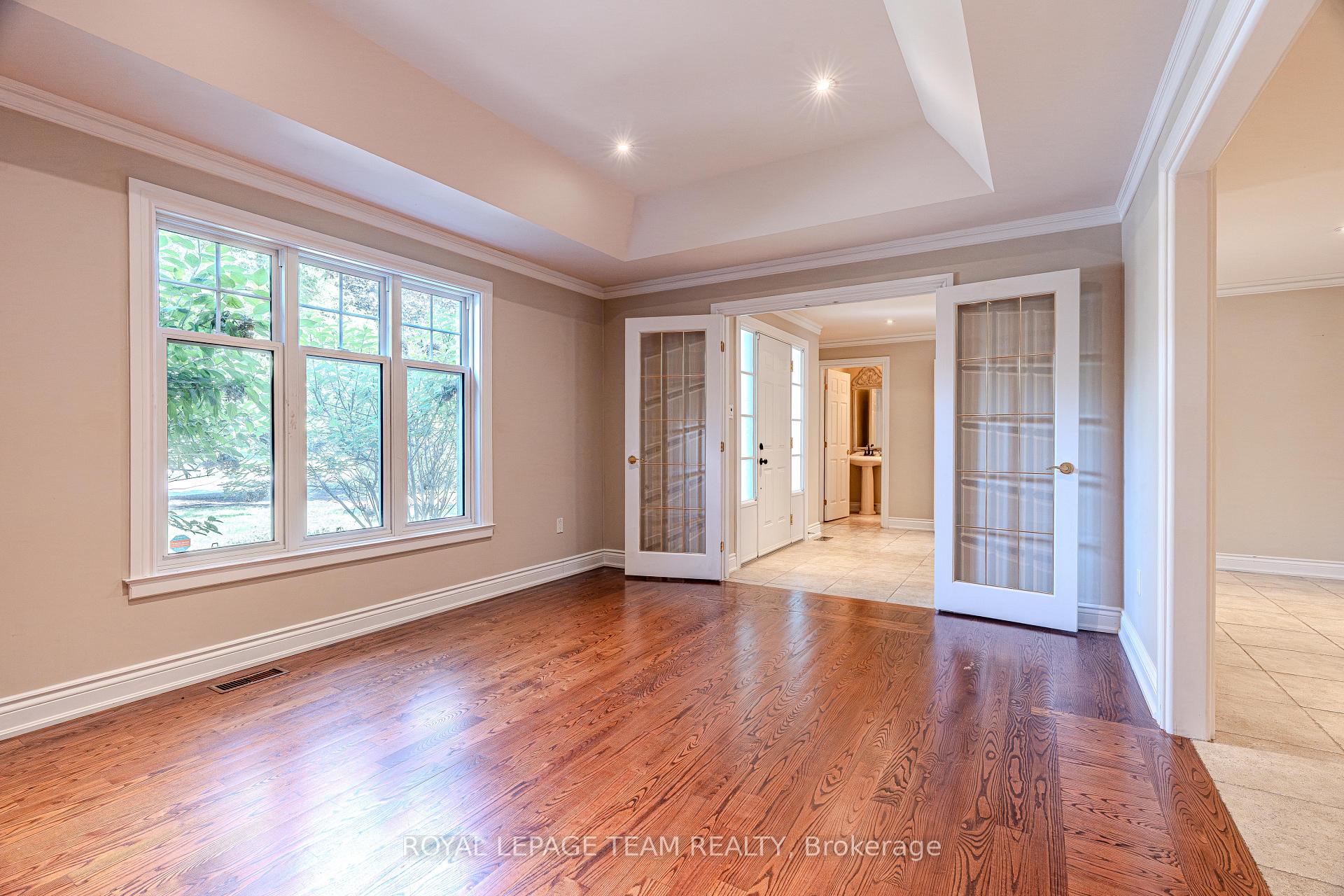 Photo 4 of 1120 Lena Avenue, Ottawa, Manotick Long Island & Nicholls Island — HOMEH