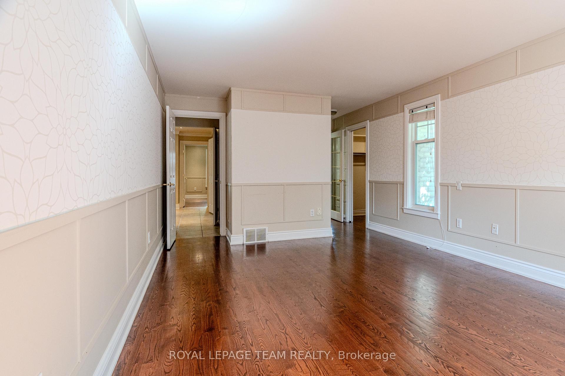 Photo 6 of 1120 Lena Avenue, Ottawa, Manotick Long Island & Nicholls Island — HOMEH