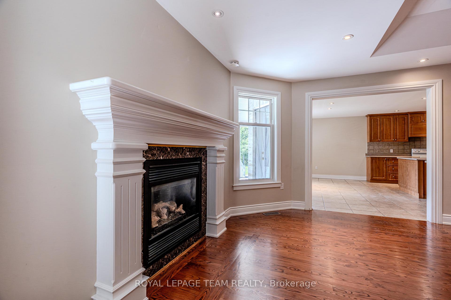 Photo 15 of 1120 Lena Avenue, Ottawa, Manotick Long Island & Nicholls Island — HOMEH