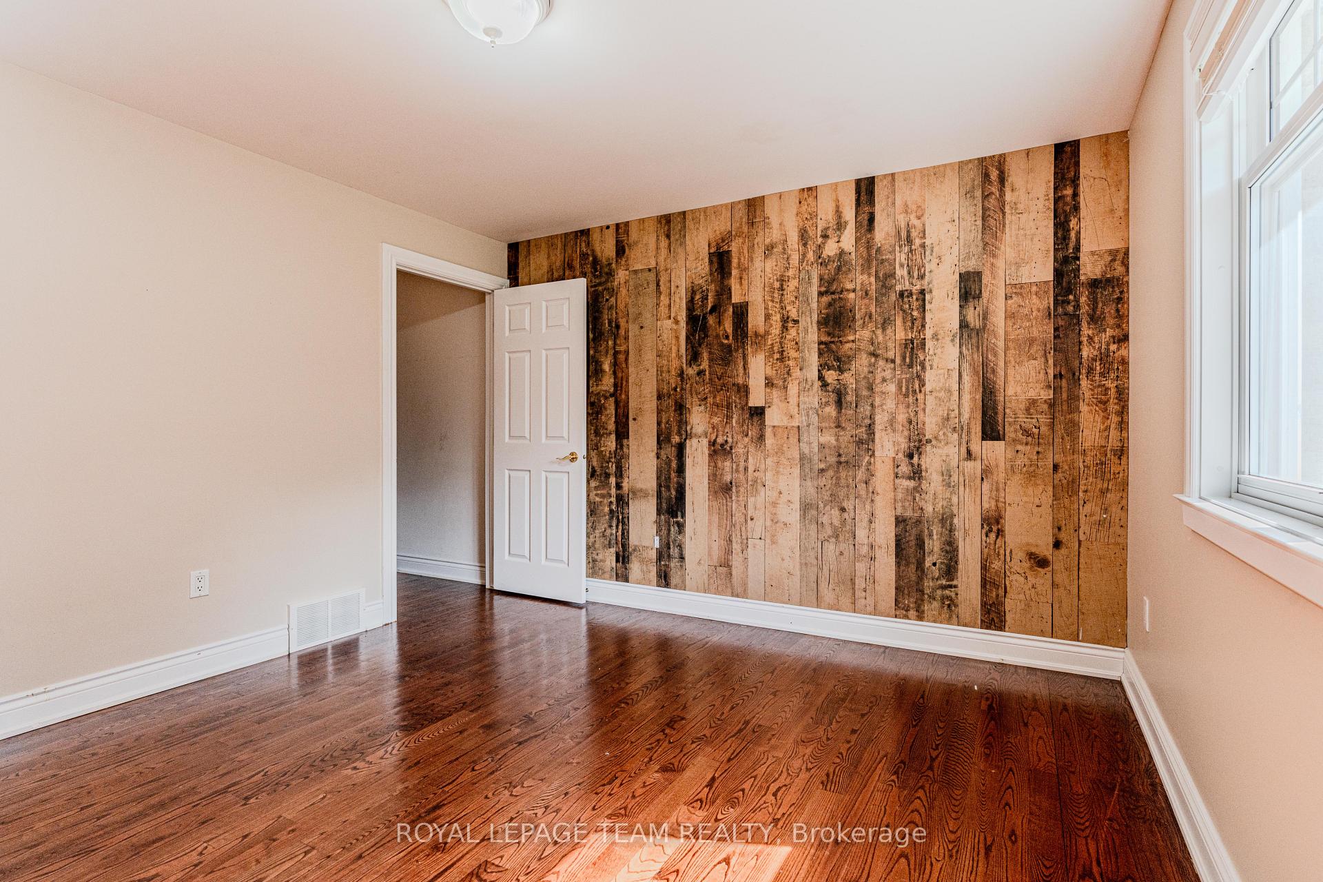 Photo 26 of 1120 Lena Avenue, Ottawa, Manotick Long Island & Nicholls Island — HOMEH
