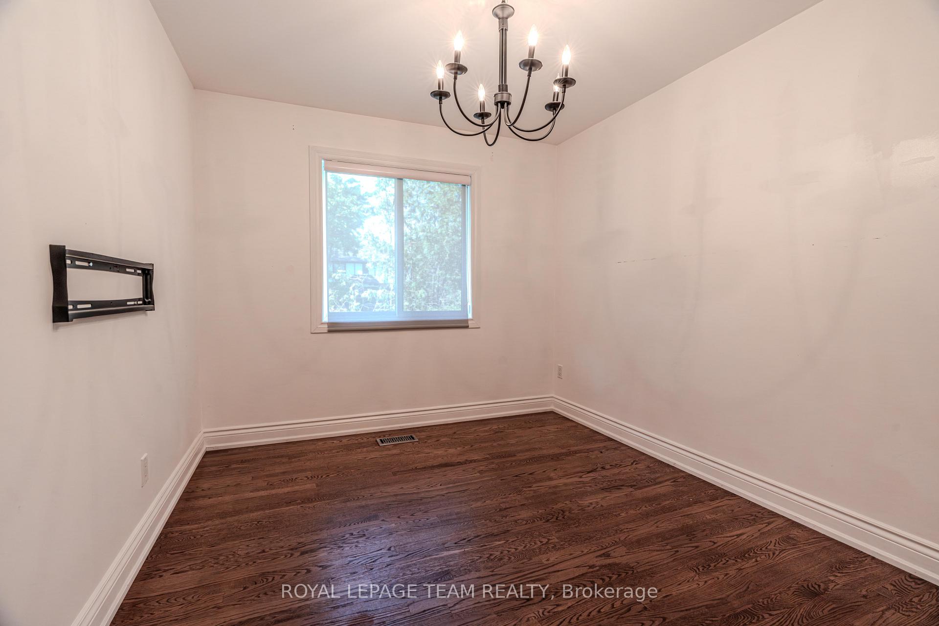 Photo 33 of 1120 Lena Avenue, Ottawa, Manotick Long Island & Nicholls Island — HOMEH