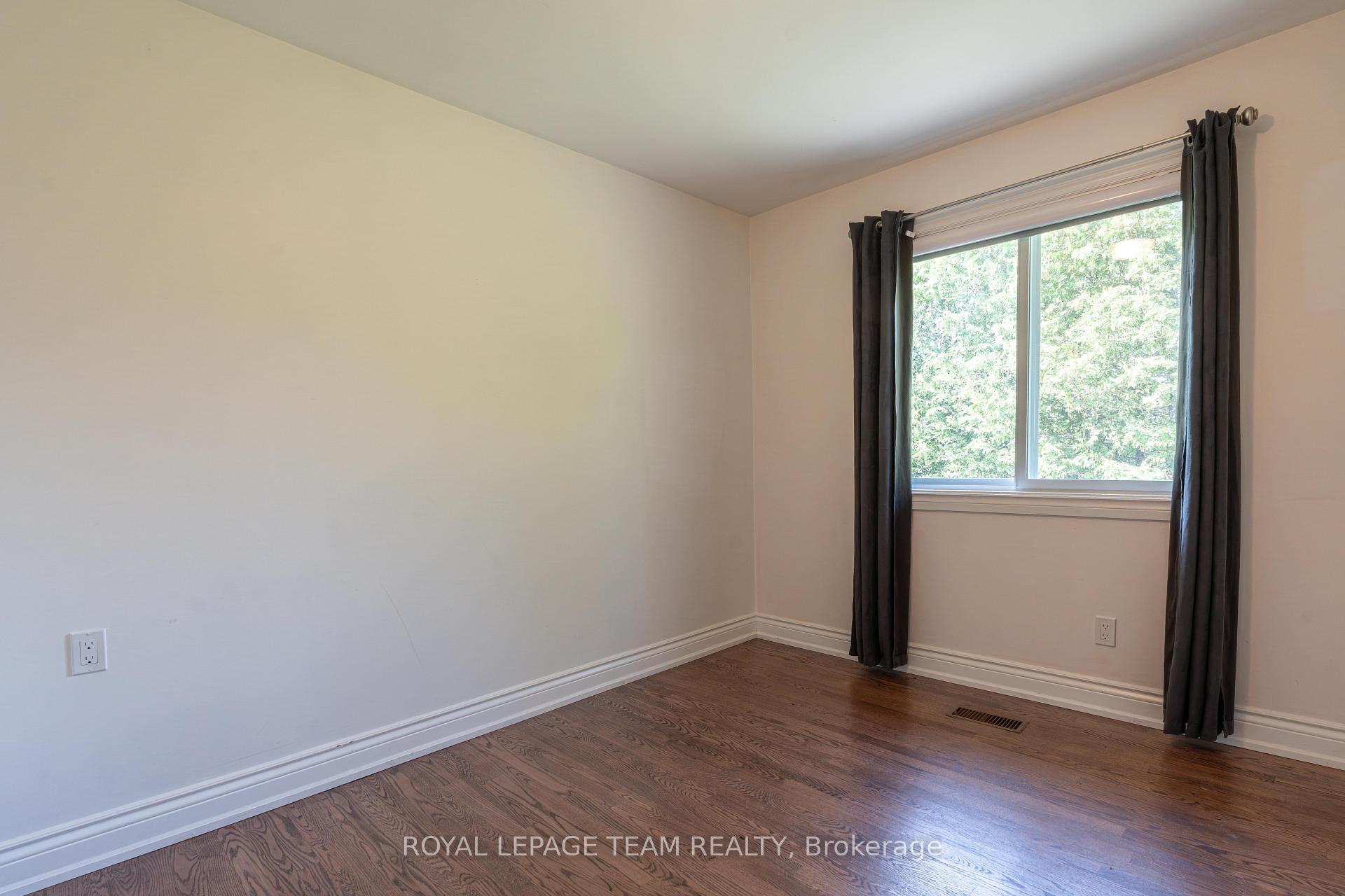 Photo 37 of 1120 Lena Avenue, Ottawa, Manotick Long Island & Nicholls Island — HOMEH