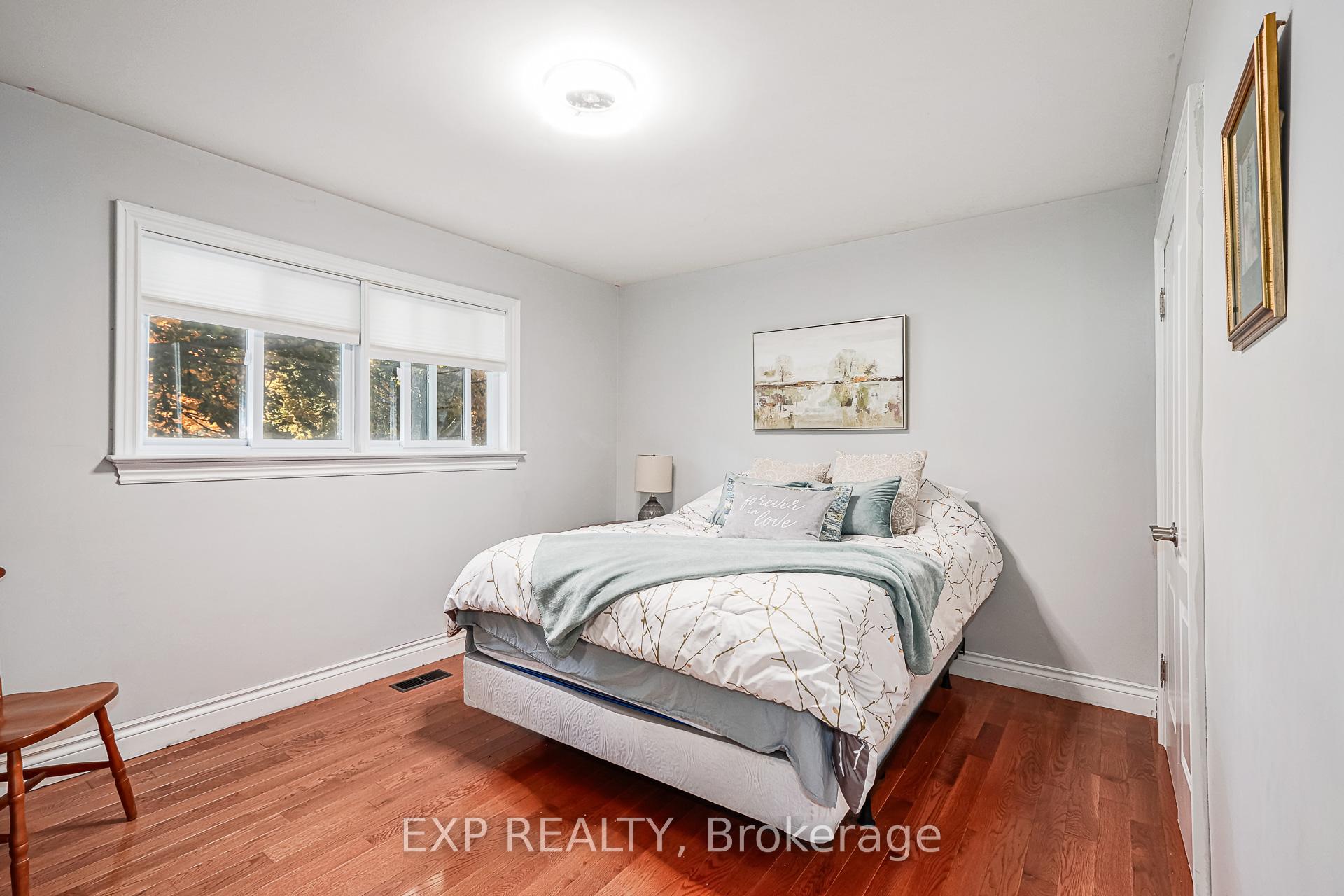 Photo 13 of 19 Locke Avenue, Clearview, Stayner — HOMEH