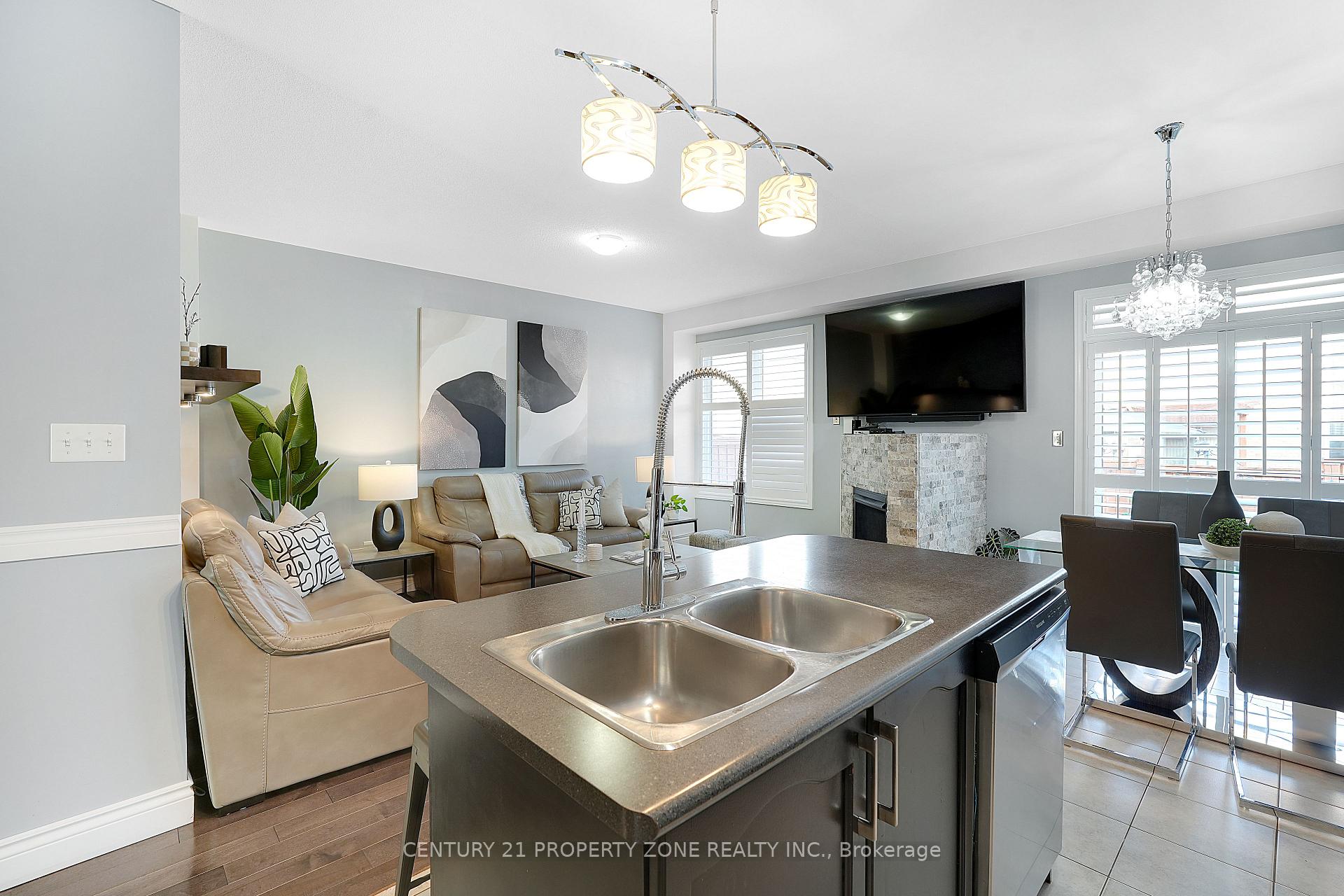 Photo 12 of 8 Amaranth Crescent, Brampton, Northwest Sandalwood Parkway — HOMEH
