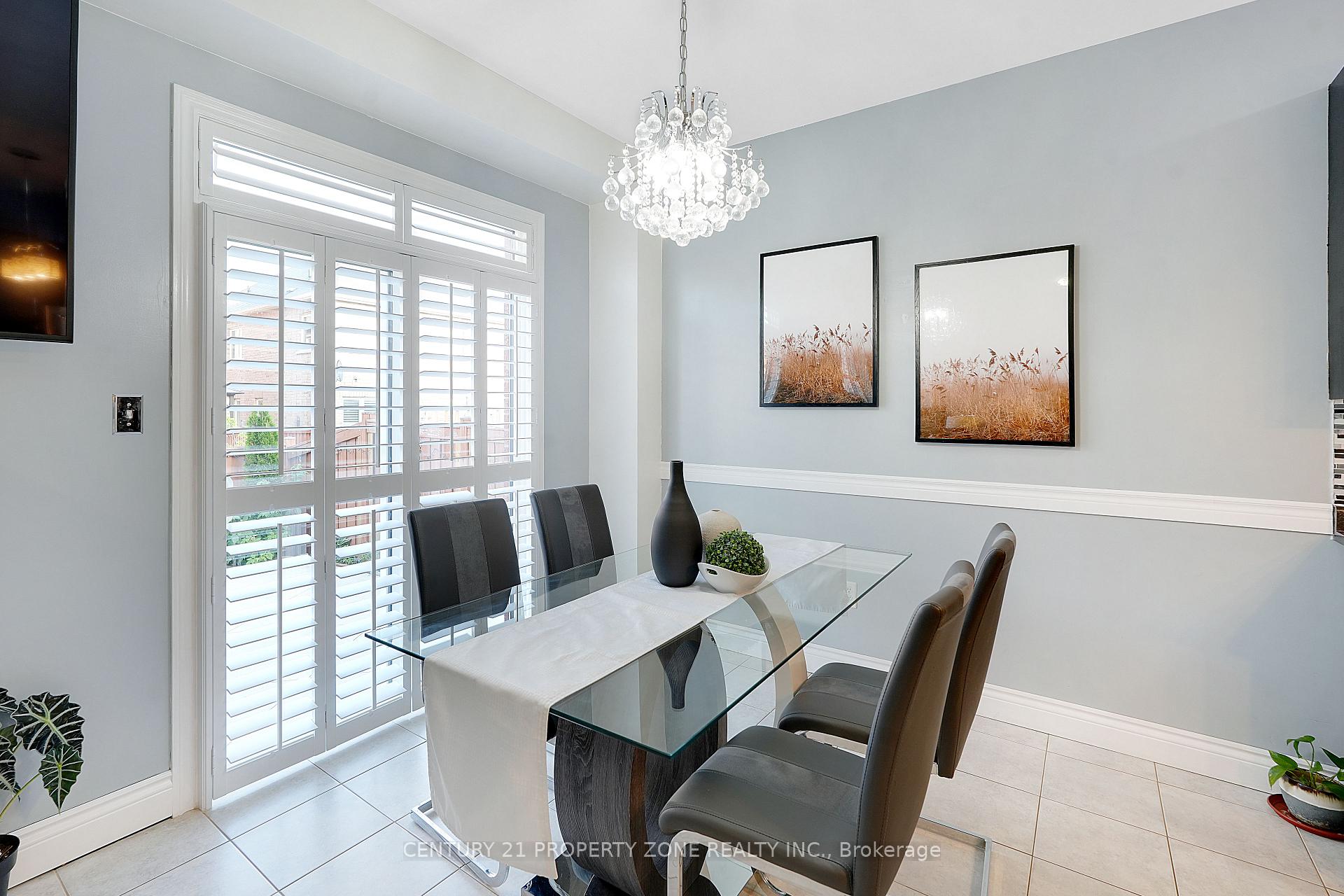 Photo 16 of 8 Amaranth Crescent, Brampton, Northwest Sandalwood Parkway — HOMEH