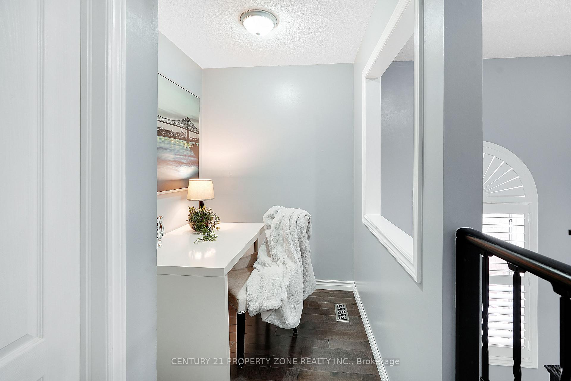 Photo 19 of 8 Amaranth Crescent, Brampton, Northwest Sandalwood Parkway — HOMEH