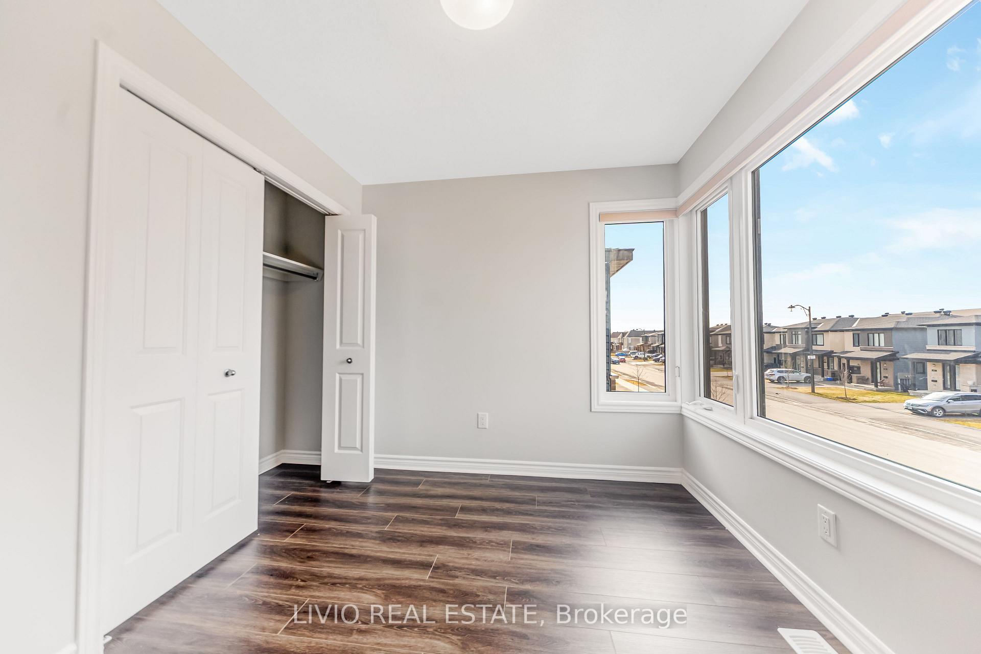 Photo 14 of 56 Jargeau Road, Ottawa, Chapel Hill South - Orleans Village — HOMEH