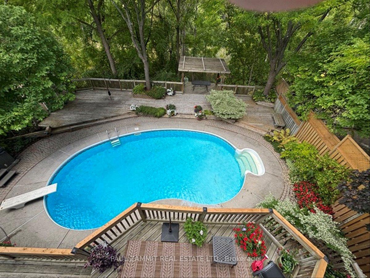 Photo 4 of 20 Tanglewood Trail, Markham, Thornlea — HOMEH
