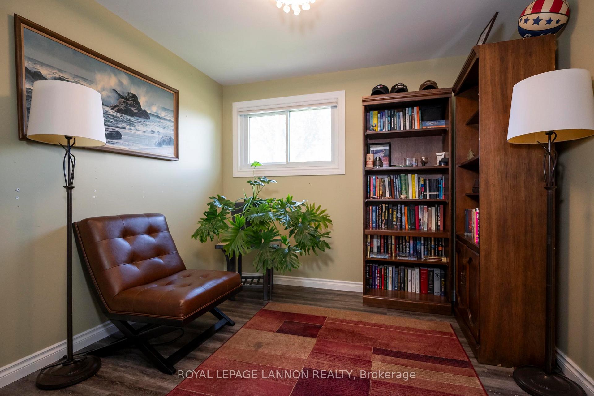 Photo 20 of 105 Spruce Court, Thunder Bay, Northwood Park — HOMEH