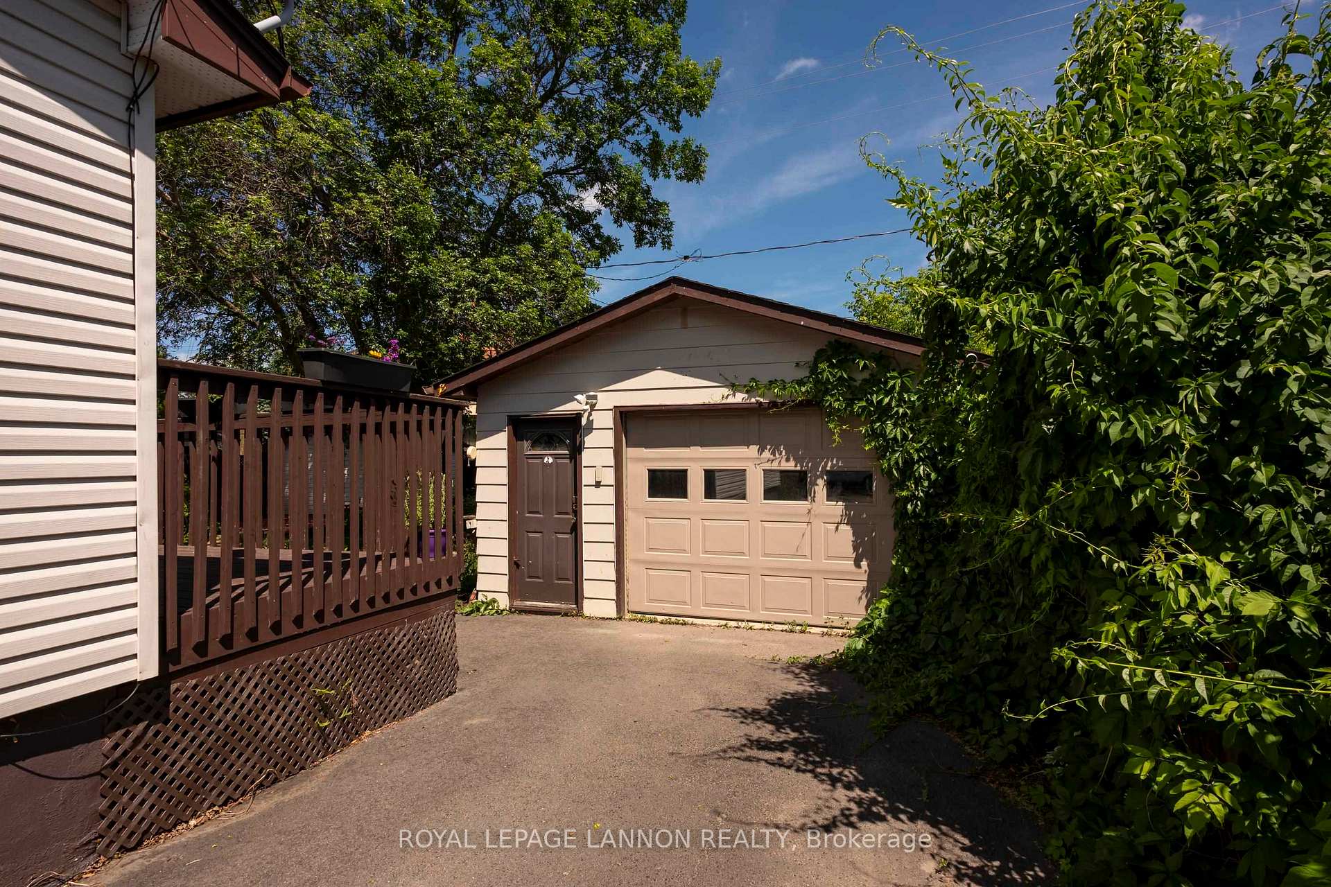 Photo 41 of 105 Spruce Court, Thunder Bay, Northwood Park — HOMEH
