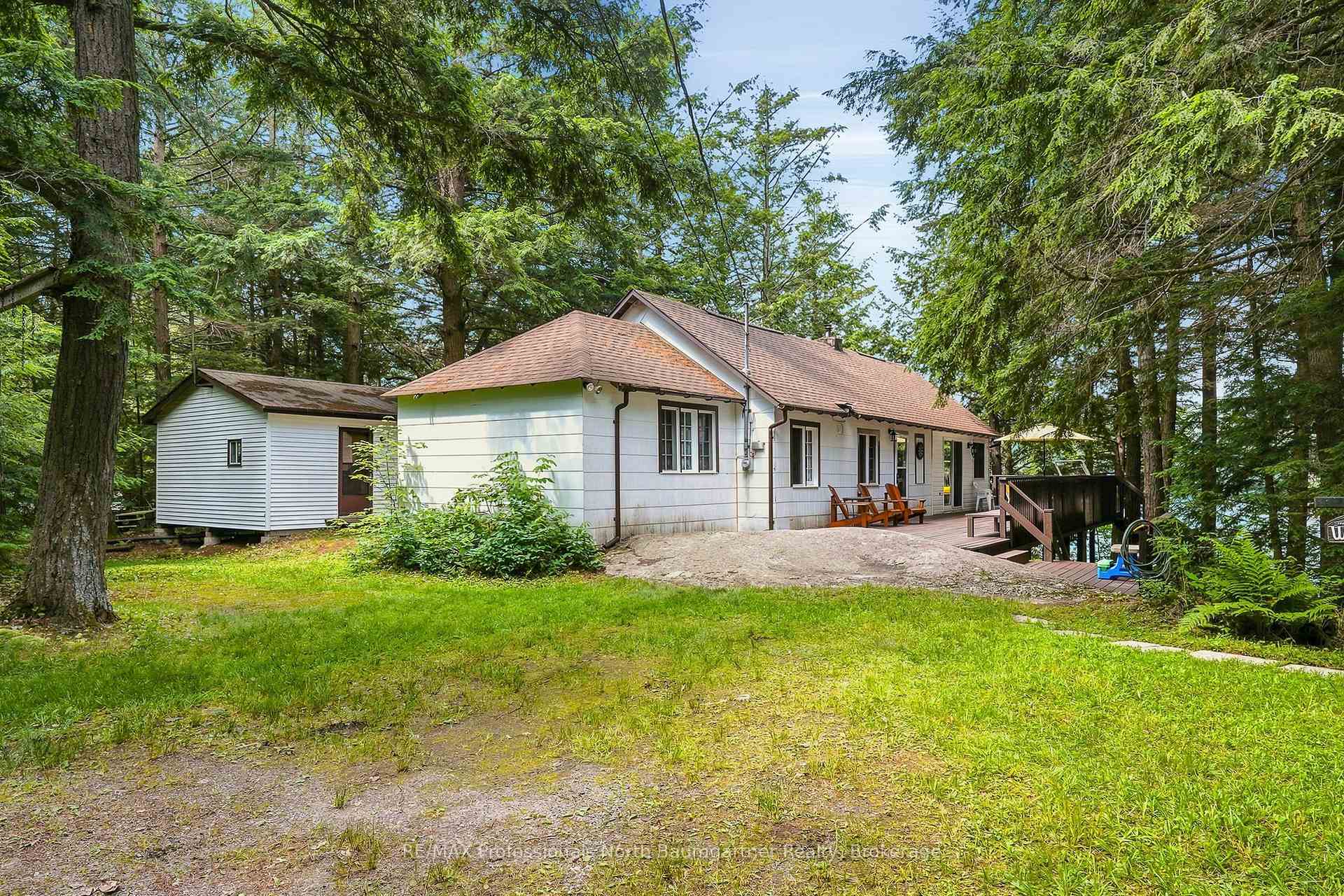 Photo 2 of 1202 Three Brothers Drive, Algonquin Highlands, Stanhope — HOMEH