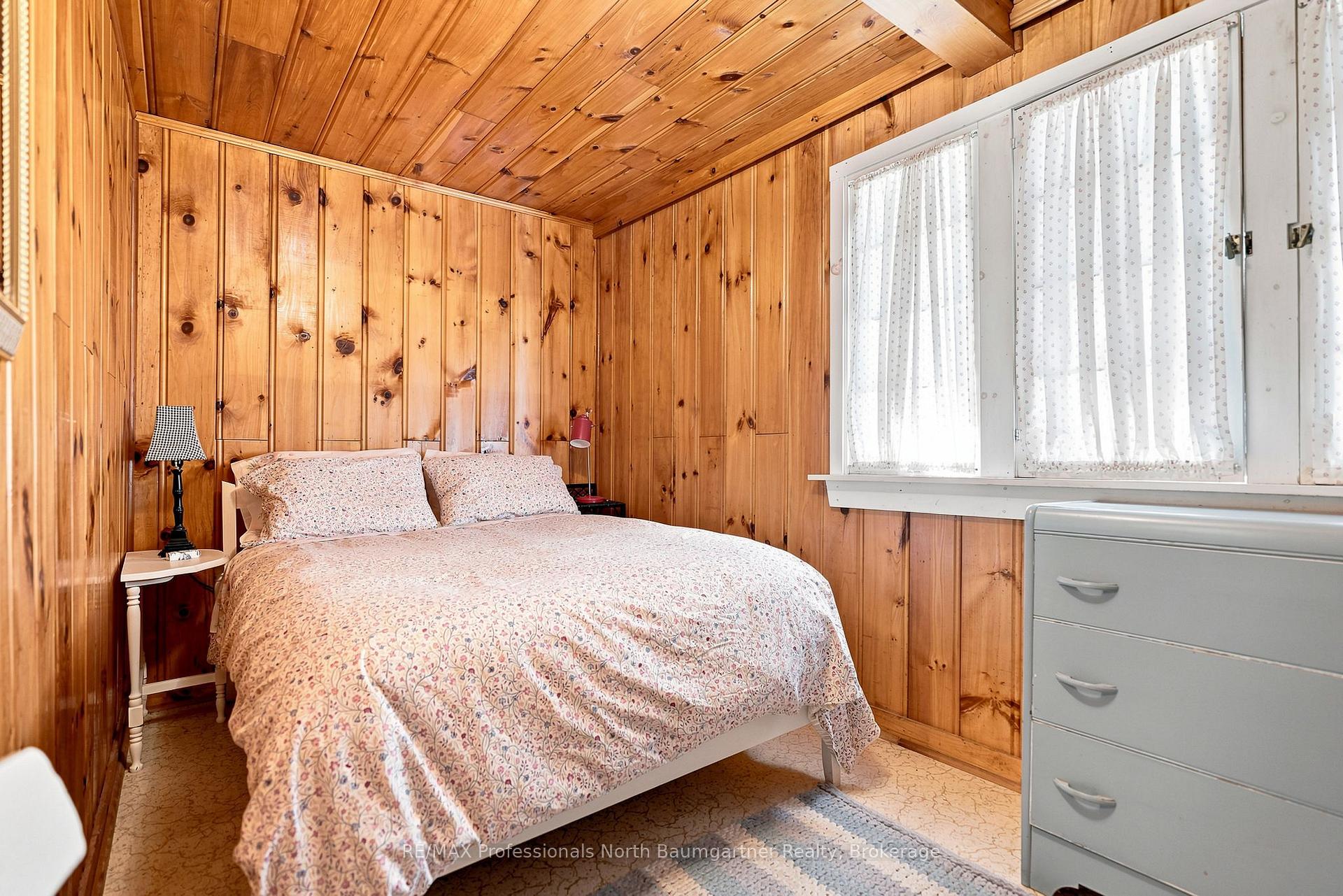 Photo 12 of 1202 Three Brothers Drive, Algonquin Highlands, Stanhope — HOMEH